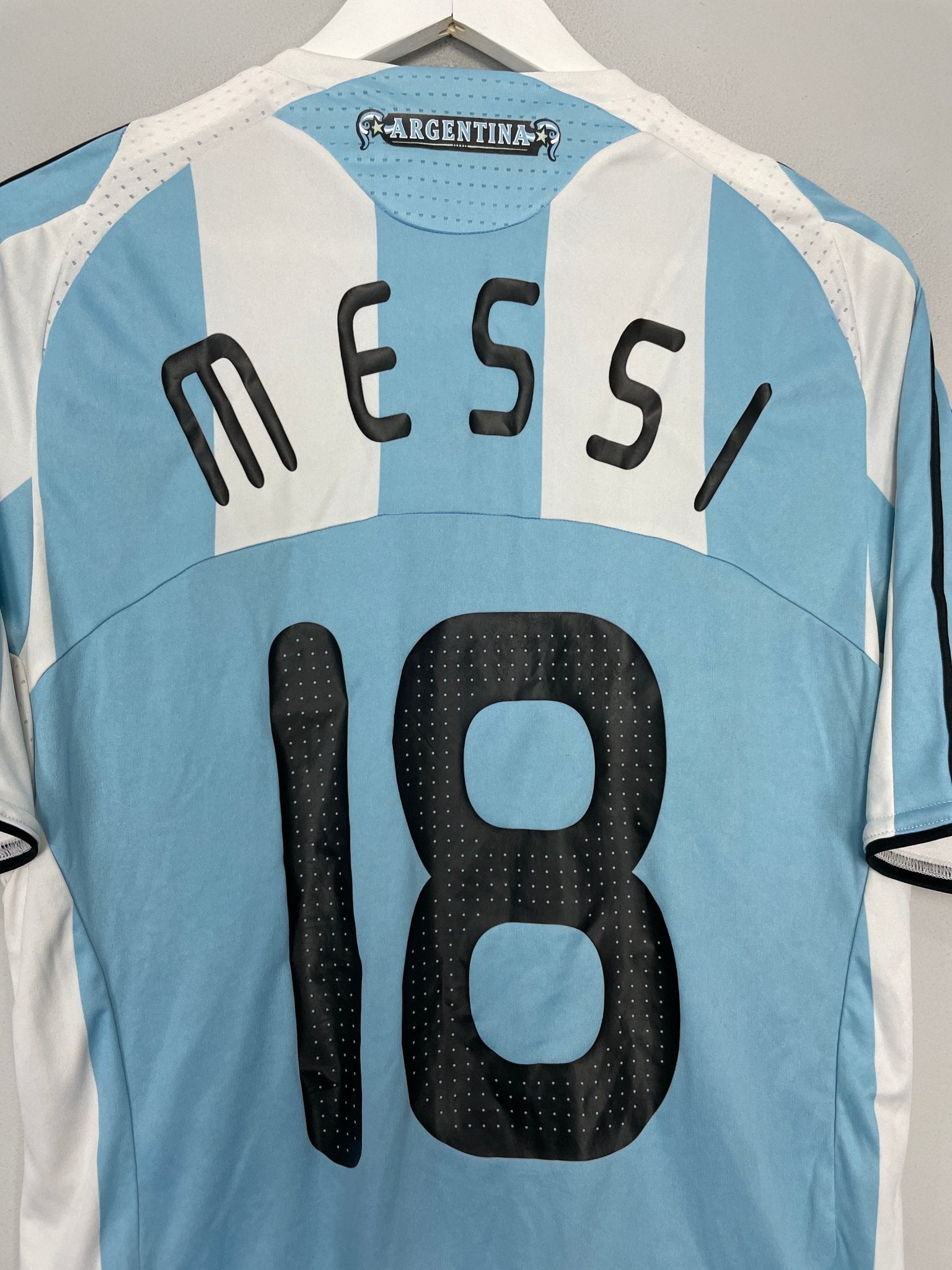 Shop 2007/09 ARGENTINA MESSI #18 HOME SHIRT (M) ADIDAS, classic football shirts, vintage football shirts & retro soccer jerseys at Cult Kits