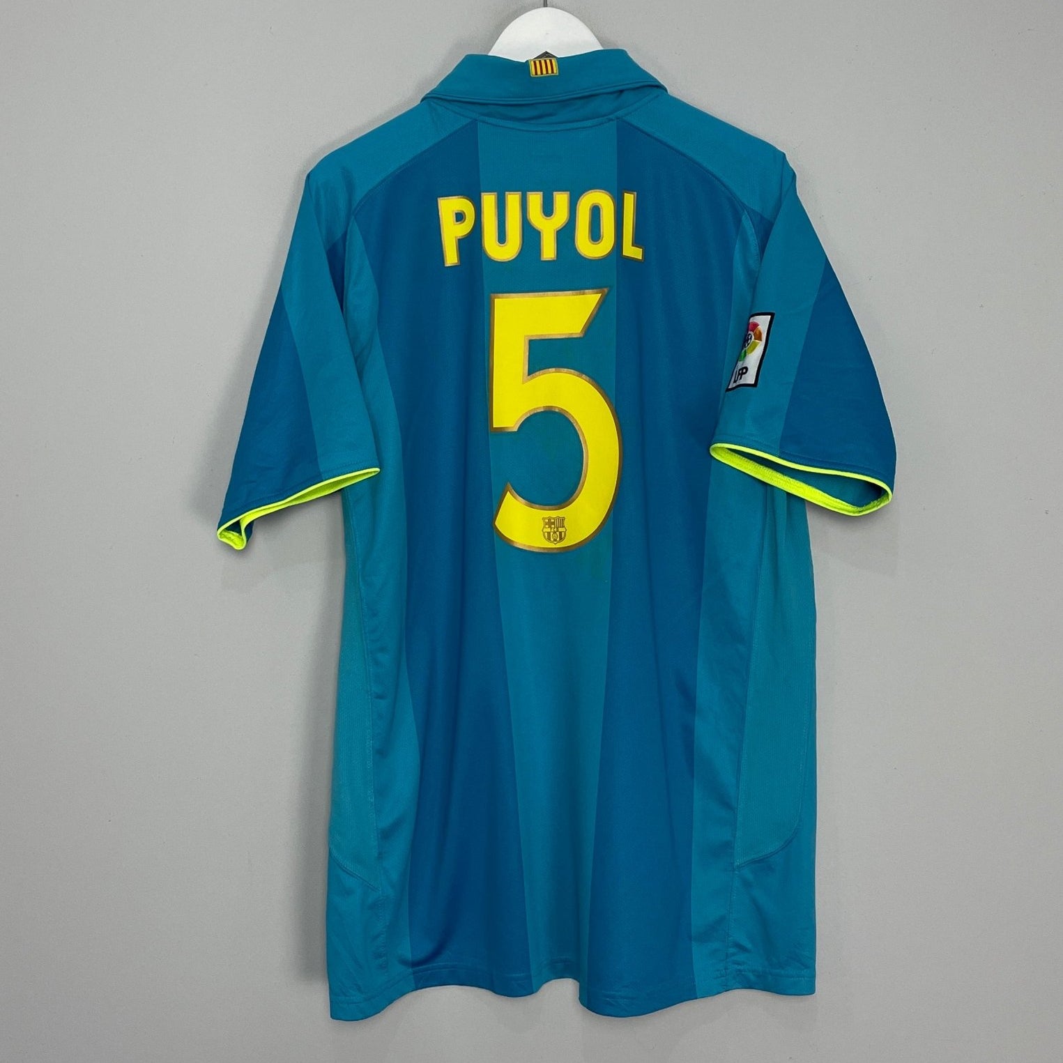 Shop 2007/09 BARCELONA PUYOL #5 AWAY SHIRT (XL) NIKE, classic football shirts, vintage football shirts & retro soccer jerseys at Cult Kits