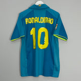Shop 2007/09 BARCELONA RONALDINHO #10 AWAY SHIRT (M) NIKE, classic football shirts, vintage football shirts & retro soccer jerseys at Cult Kits