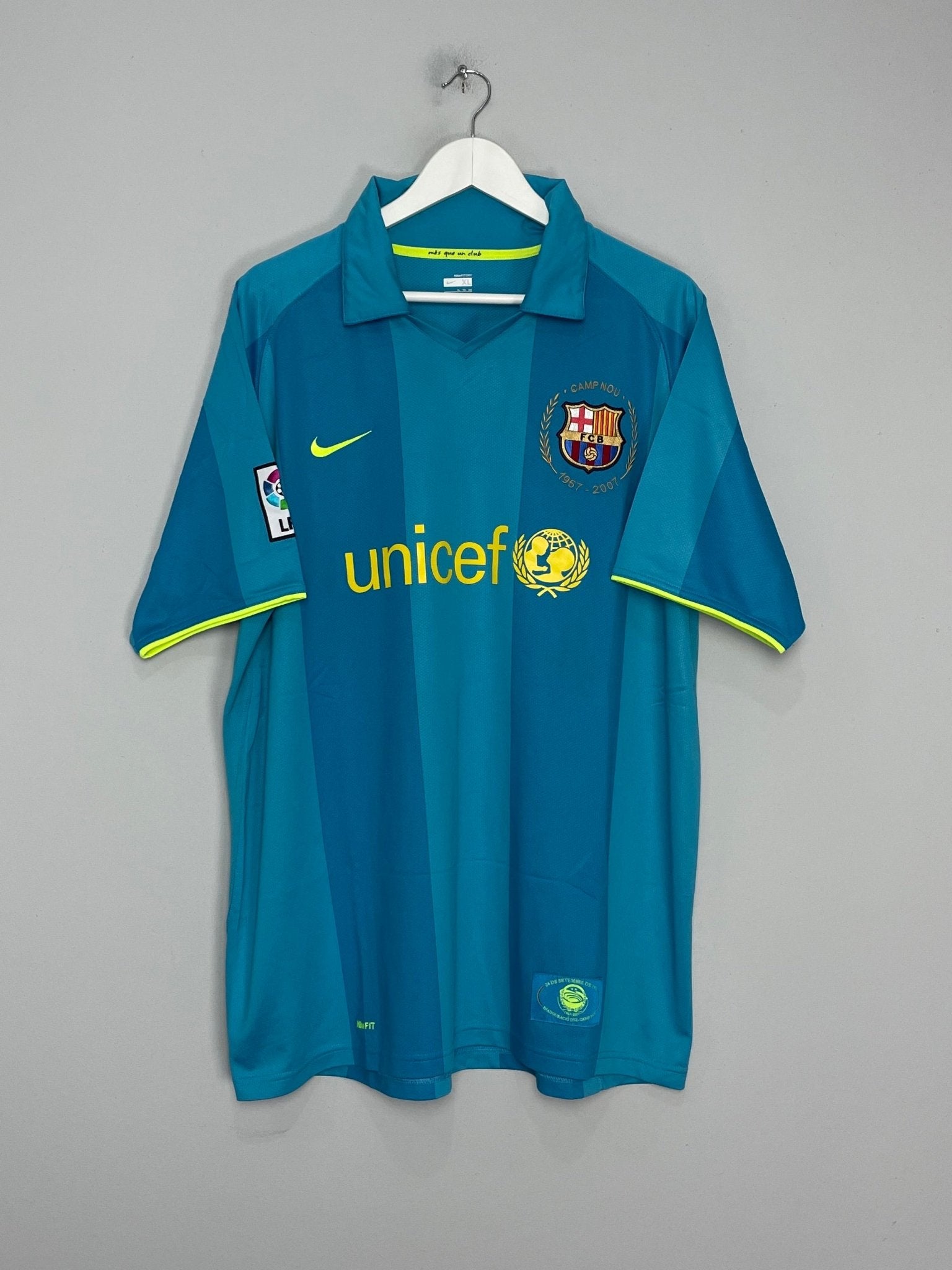 Shop 2007/09 BARCELONA RONALDINHO #10 AWAY SHIRT (XL) NIKE, classic football shirts, vintage football shirts & retro soccer jerseys at Cult Kits