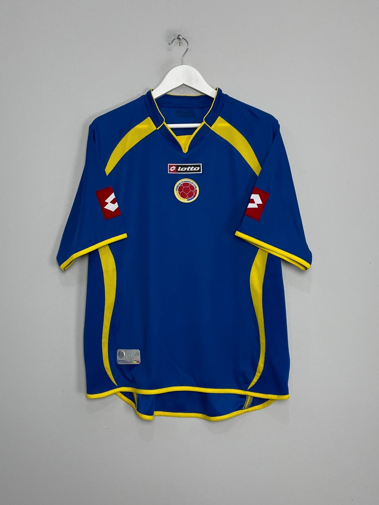 Shop 2007/09 COLOMBIA AWAY SHIRT (L) LOTTO, classic football shirts, vintage football shirts & retro soccer jerseys at Cult Kits