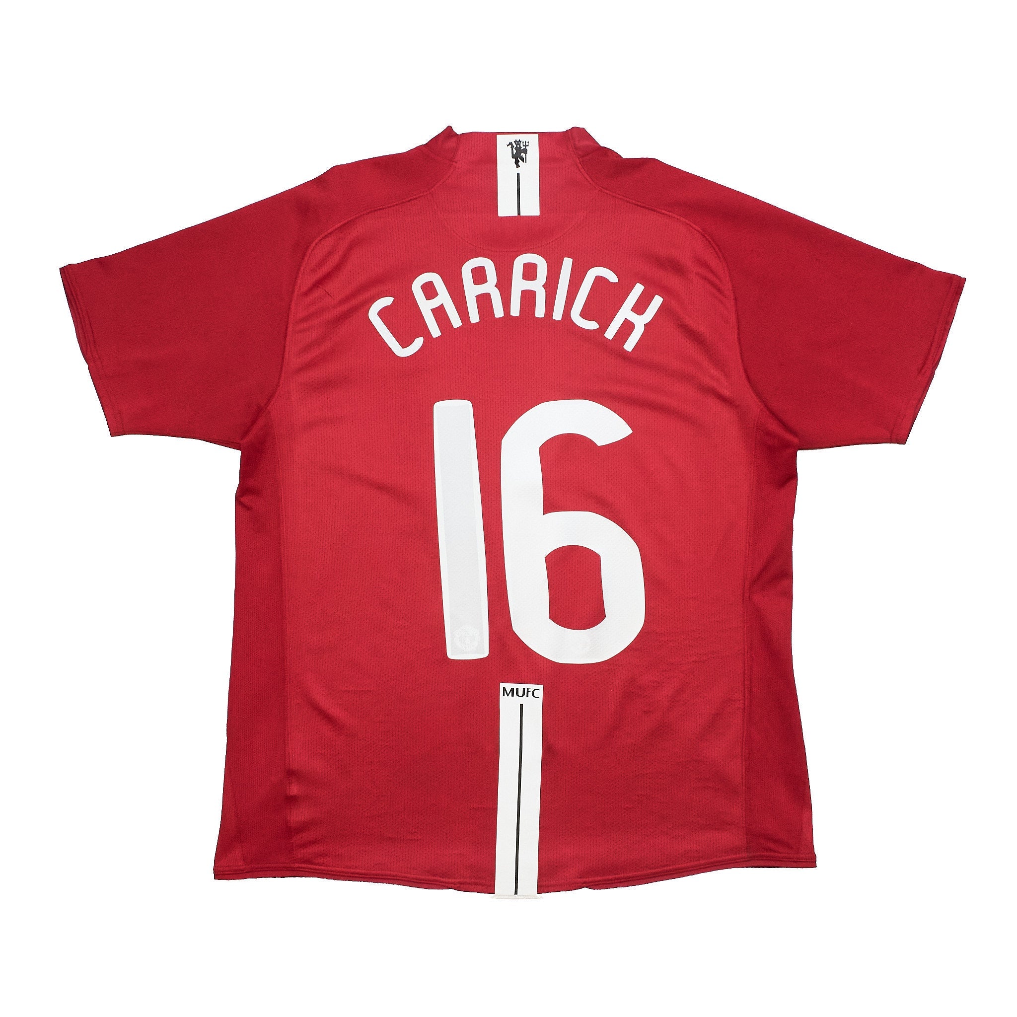 Buy 2007/09 Manchester United Carrick 16 Home Shirt (M) Nike ~ Free worldwide shipping ~ Authentic Vintage Football Shirts from Cult Kits