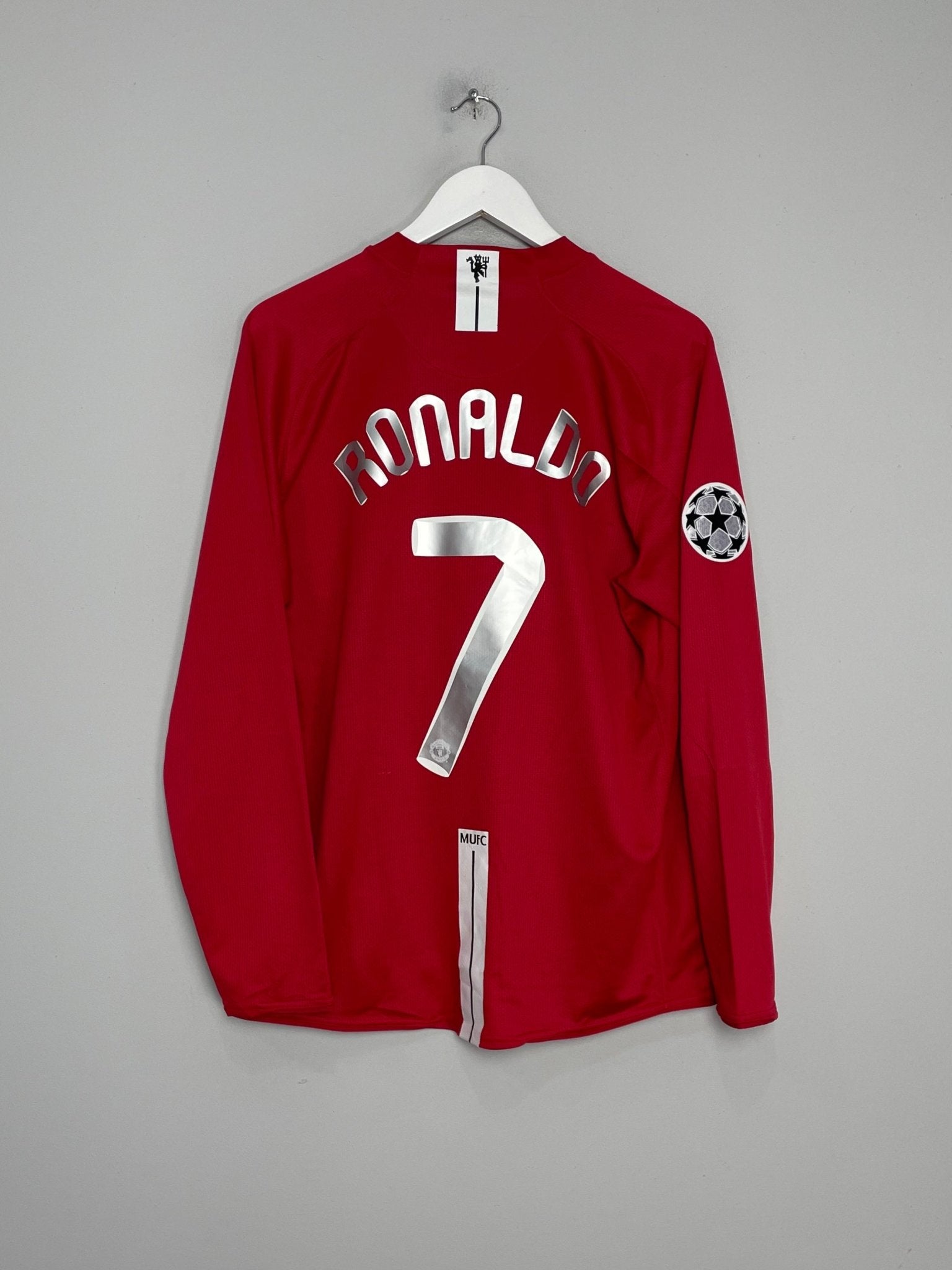 Shop 2007/09 MANCHESTER UNITED RONALDO #7 L/S C/L HOME SHIRT (L) NIKE, classic football shirts, vintage football shirts & retro soccer jerseys at Cult Kits
