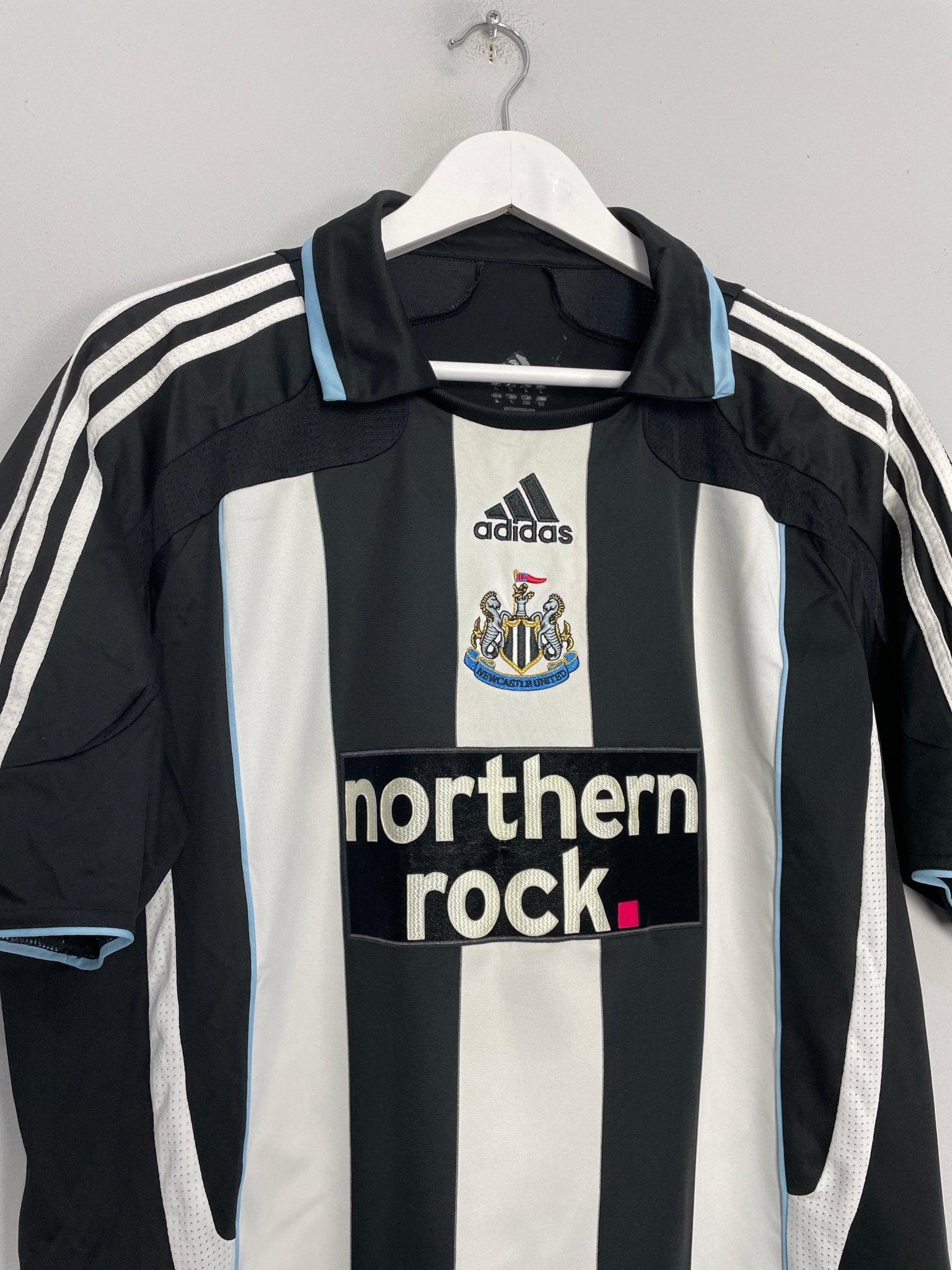 Shop 2007/09 NEWCASTLE UNITED HOME SHIRT (L) ADIDAS, classic football shirts, vintage football shirts & retro soccer jerseys at Cult Kits