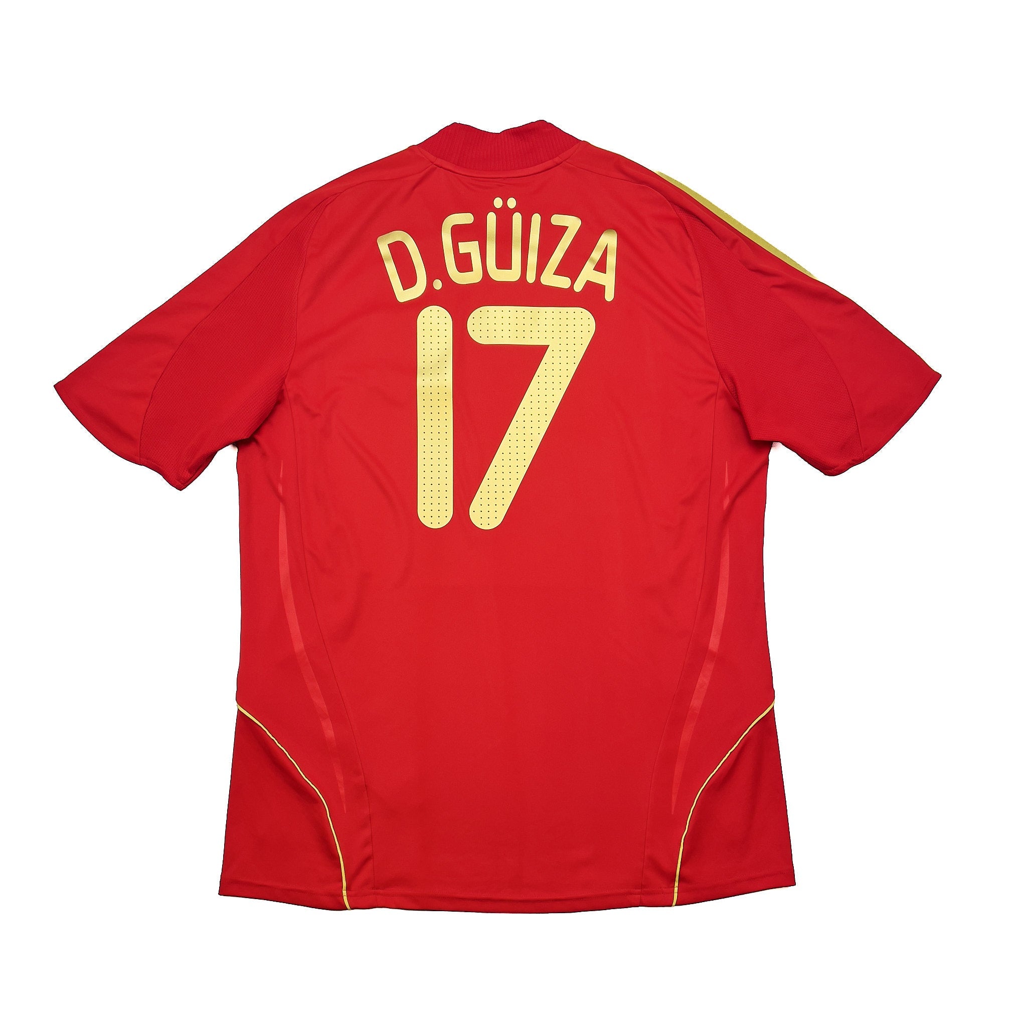 Buy 2007/09 Spain D.Guiza 17 Home Shirt (XL) Adidas ~ Free worldwide shipping available ~ Authentic Vintage Football Shirts from Cult Kits