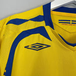 2007/09 SWEDEN HOME SHIRT (M) UMBRO - Cult Kits - Medium - Buy Vintage Football Shirts, Authentic Retro Football Shirts For Sale, Classic Football Shirts & Soccer Jersey