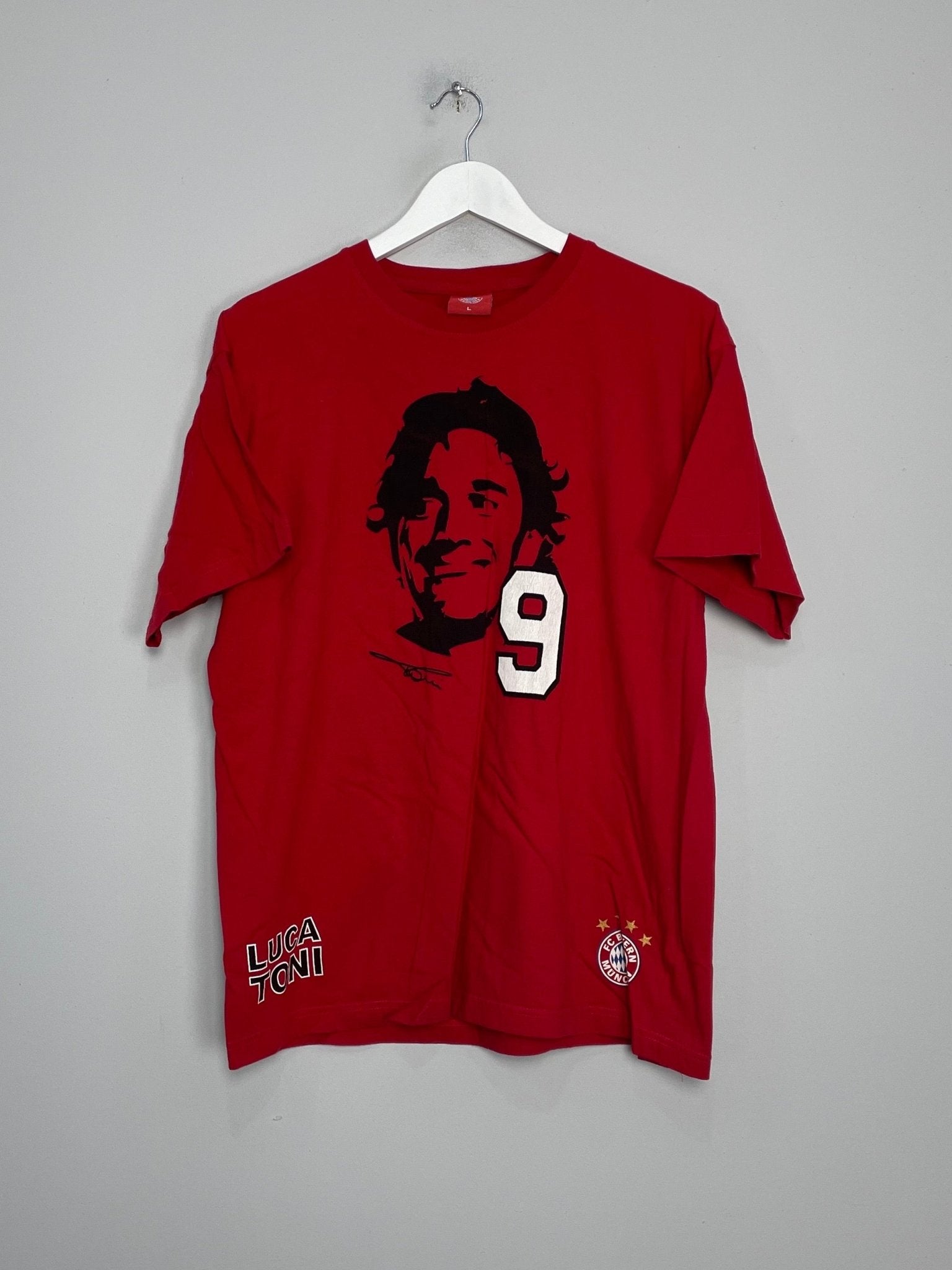 Shop 2007/10 BAYERN MUNICH LUCA TONI T-SHIRT (L) OM, classic football shirts, vintage football shirts & retro soccer jerseys at Cult Kits
