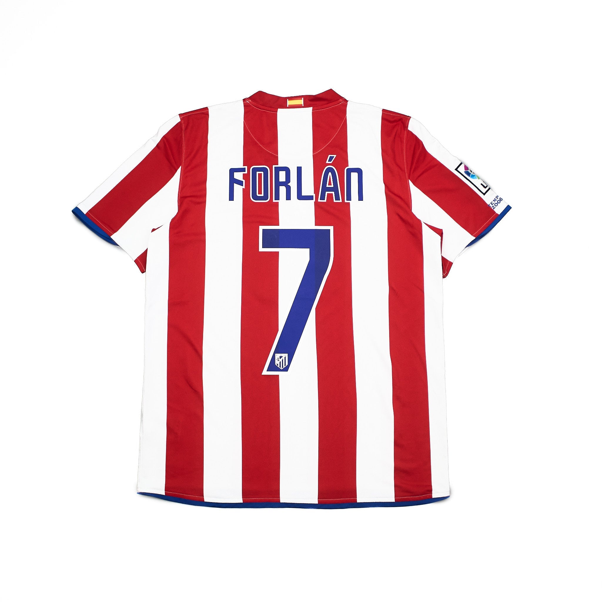 Buy 2008/09 Atletico Madrid Forlan 7 Home Shirt (M) Nike ~ Free worldwide shipping ~ Authentic Vintage Football Shirts from Cult Kits