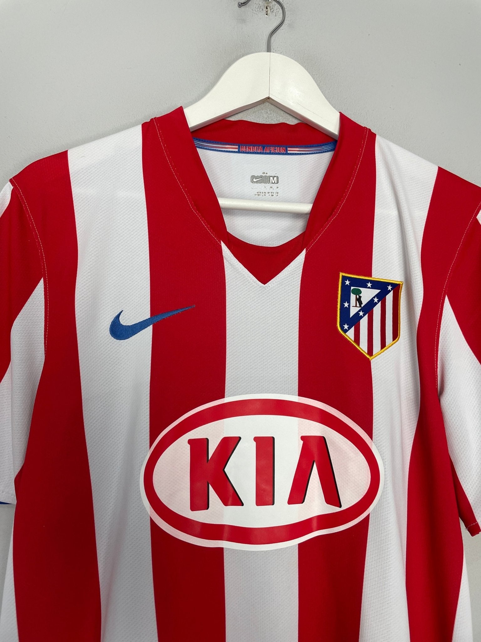 Shop 2008/09 ATLETICO MADRID FORLAN #7 HOME SHIRT (M) NIKE, classic football shirts, vintage football shirts & retro soccer jerseys at Cult Kits