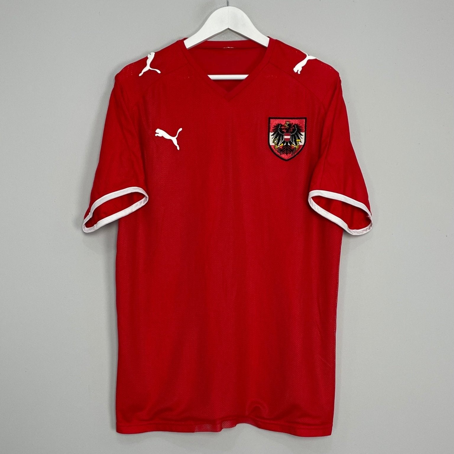 Shop 2008/09 AUSTRIA HOME SHIRT (XL) PUMA, classic football shirts, vintage football shirts & retro soccer jerseys at Cult Kits