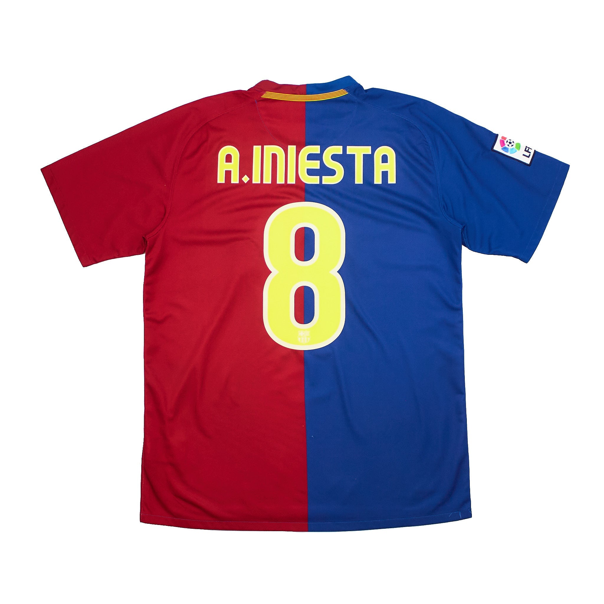 Buy 2008/09 Barcelona Iniesta 8 Home Shirt (M) Nike ~ Free worldwide shipping ~ Authentic Vintage Football Shirts from Cult Kits