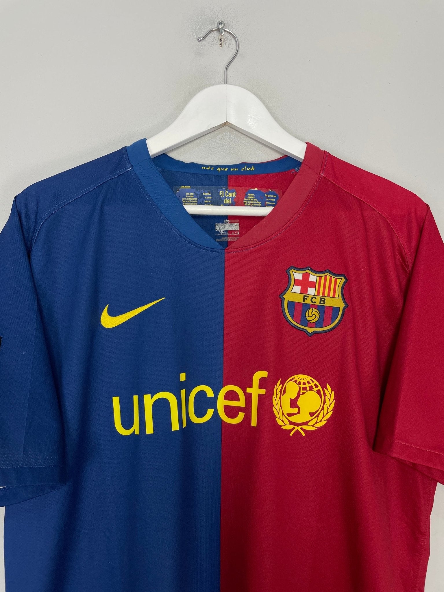 Shop 2008/09 BARCELONA MESSI #10 HOME SHIRT (L) NIKE, classic football shirts, vintage football shirts & retro soccer jerseys at Cult Kits