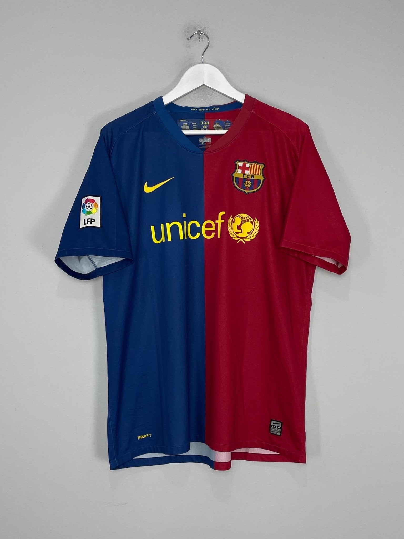 Shop 2008/09 BARCELONA MESSI #10 HOME SHIRT (L) NIKE, classic football shirts, vintage football shirts & retro soccer jerseys at Cult Kits