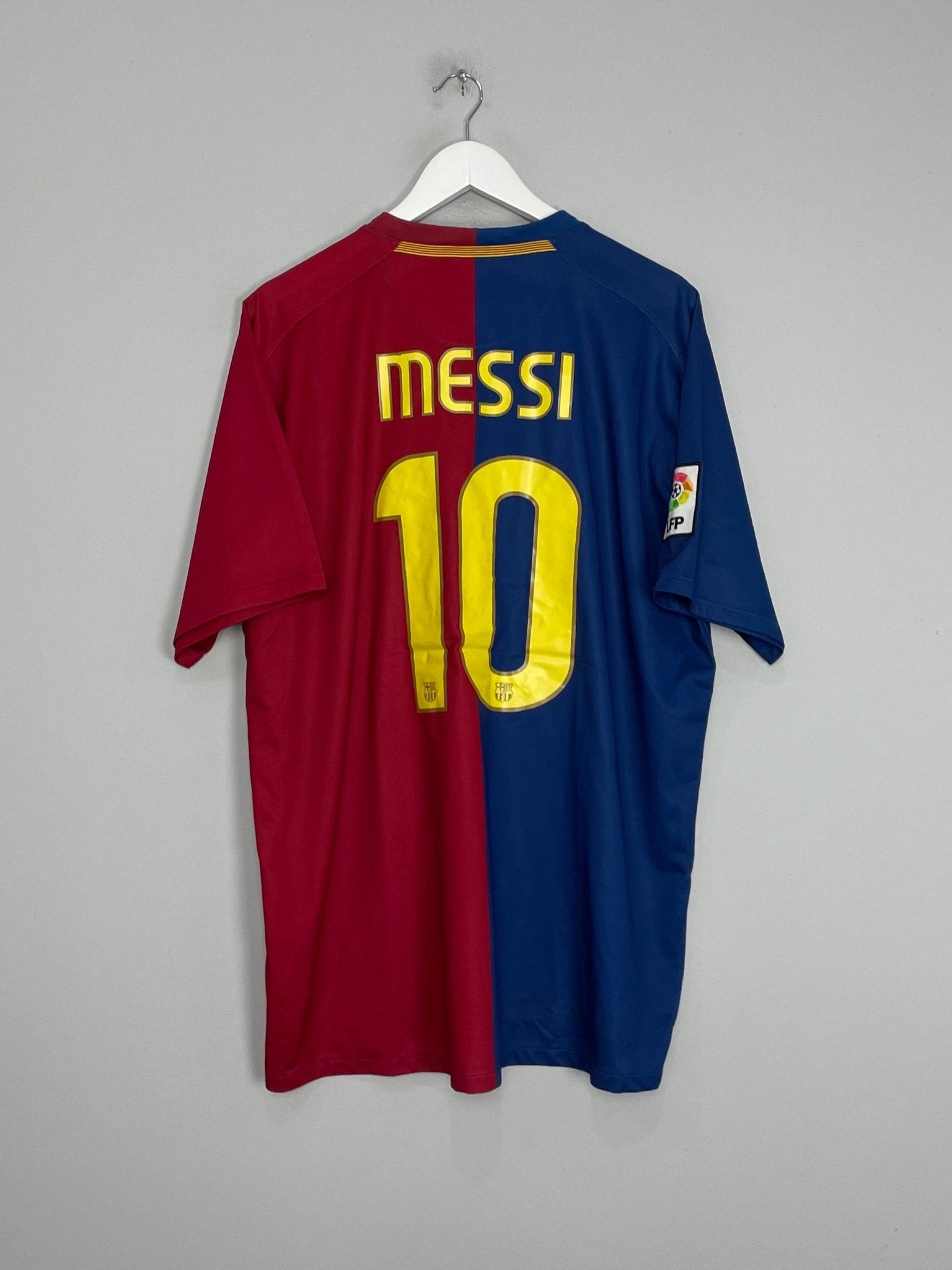 Shop 2008/09 BARCELONA MESSI #10 HOME SHIRT (XL) NIKE, classic football shirts, vintage football shirts & retro soccer jerseys at Cult Kits