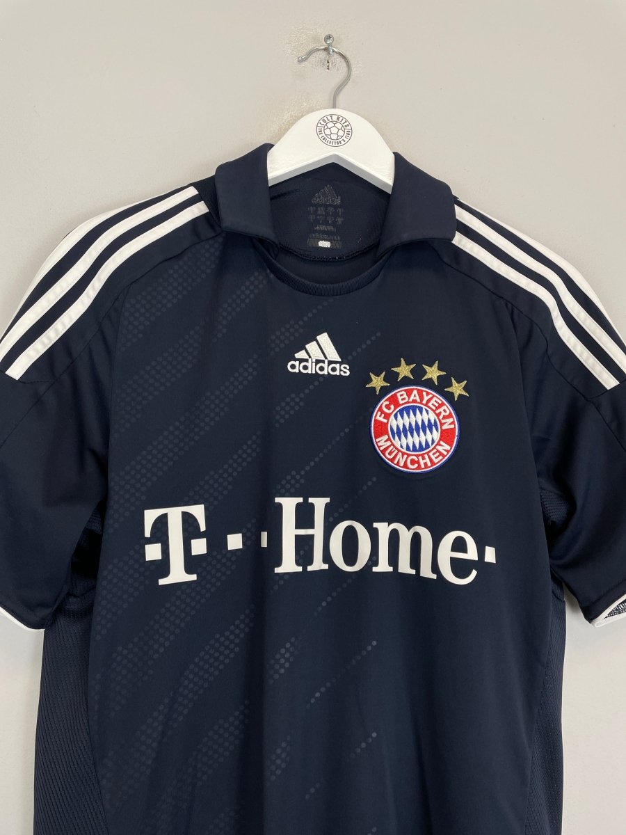 2008/09 BAYERN MUNICH ROBBEN 10 AWAY SHIRT (S) ADIDAS - Cult Kits - Small - Buy Vintage Football Shirts, Authentic Retro Football Shirts For Sale, Classic Football Shirts & Soccer Jersey