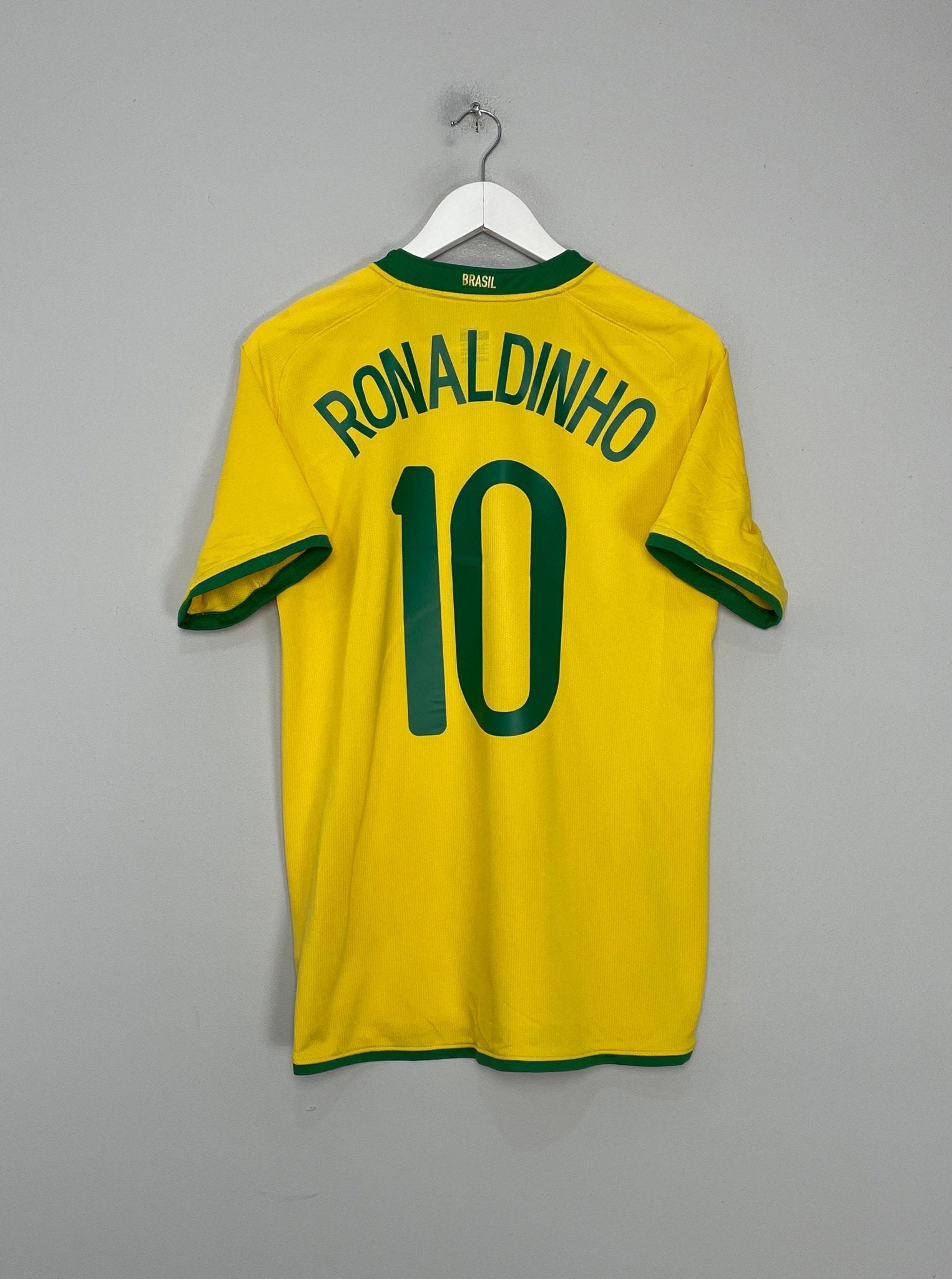 Shop 2008/09 BRAZIL RONALDINHO #10 HOME SHIRT (S) NIKE, classic football shirts, vintage football shirts & retro soccer jerseys at Cult Kits