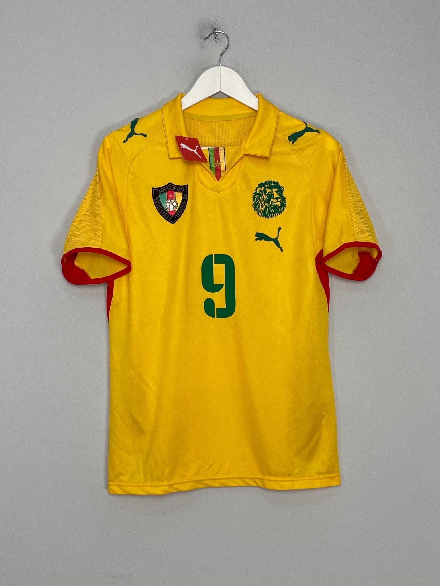 Shop 2008/09 CAMEROON ETO'O #9 *BNWT* AWAY SHIRT (M) PUMA, classic football shirts, vintage football shirts & retro soccer jerseys at Cult Kits
