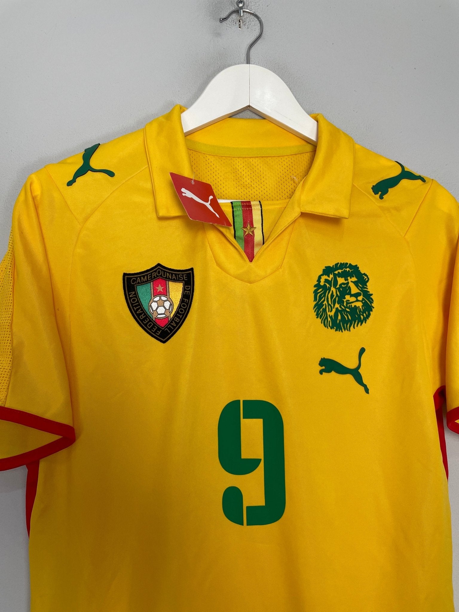 Shop 2008/09 CAMEROON ETO'O #9 *BNWT* AWAY SHIRT (M) PUMA, classic football shirts, vintage football shirts & retro soccer jerseys at Cult Kits