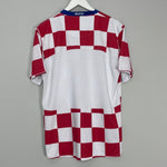 Shop 2008/09 CROATIA HOME SHIRT (L) NIKE, classic football shirts, vintage football shirts & retro soccer jerseys at Cult Kits