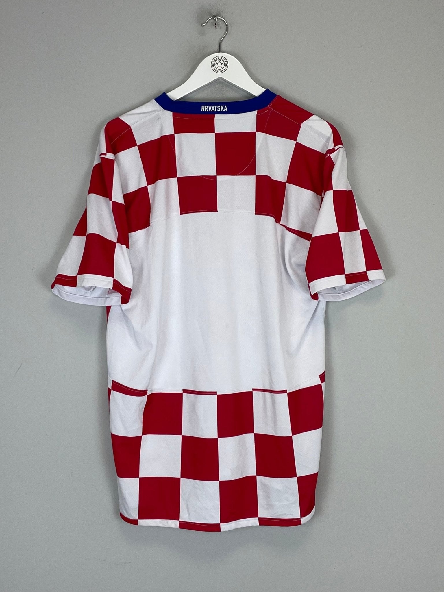 Shop 2008/09 CROATIA HOME SHIRT (L) NIKE, classic football shirts, vintage football shirts & retro soccer jerseys at Cult Kits