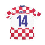 Buy 2008/09 Croatia Modric 14 Home Shirt (M) Nike ~ Free worldwide shipping available ~ Authentic Vintage Football Shirts from Cult Kits