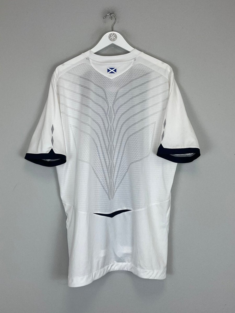 2008/09 HEARTS AWAY SHIRT (XXL) UMBRO - Cult Kits - XXL - Buy Vintage Football Shirts, Authentic Retro Football Shirts For Sale, Classic Football Shirts & Soccer Jersey