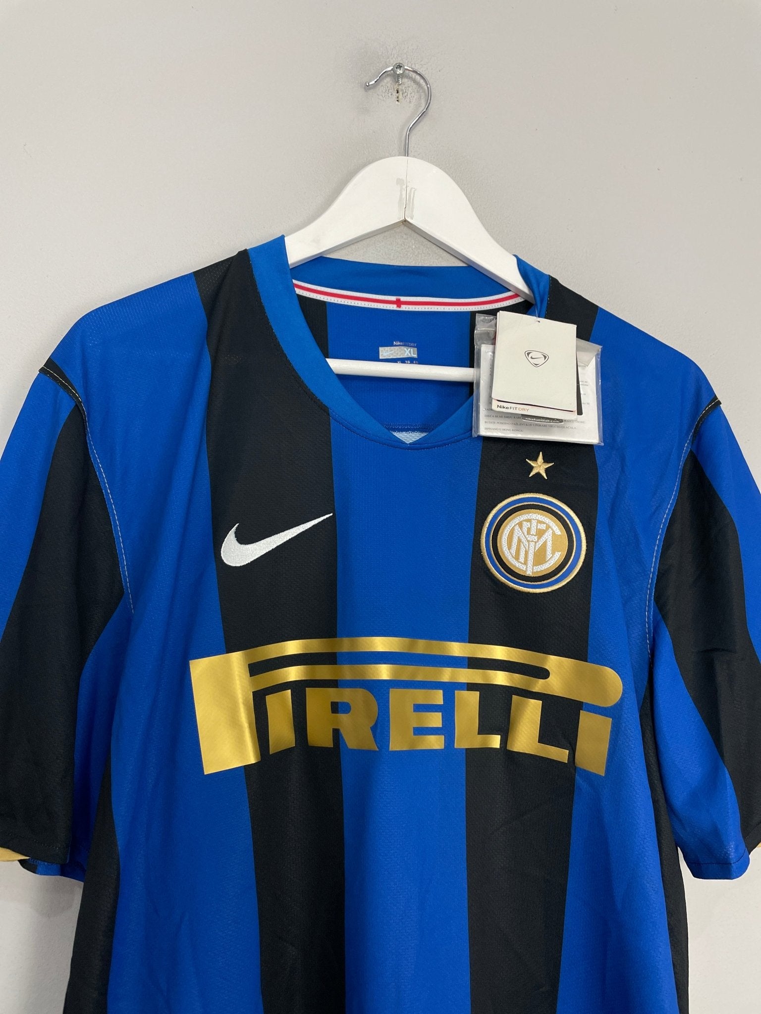 Shop 2008/09 INTER MILAN ADRIANO #10 *BNWT* HOME SHIRT (XL) NIKE, classic football shirts, vintage football shirts & retro soccer jerseys at Cult Kits