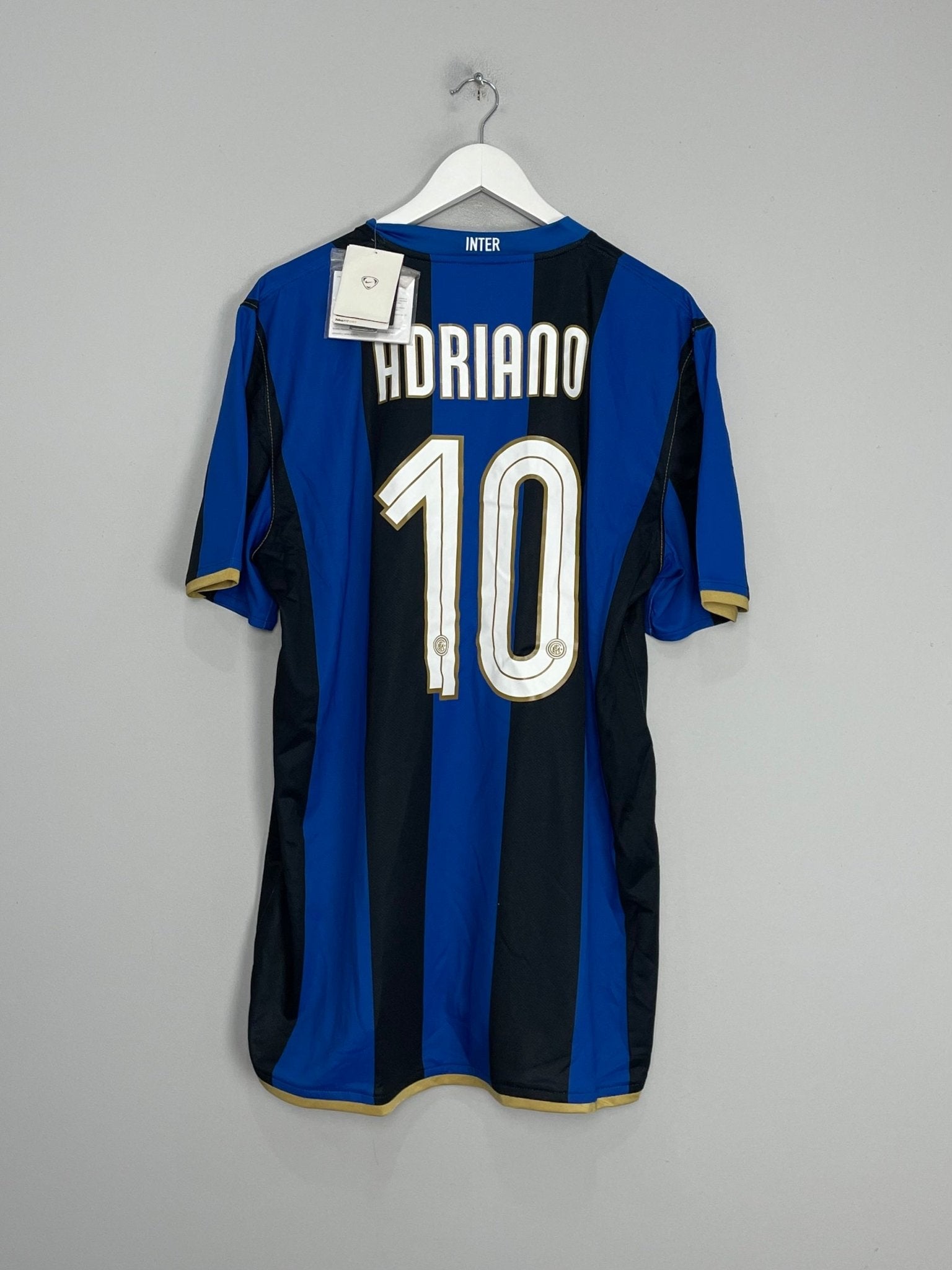 Shop 2008/09 INTER MILAN ADRIANO #10 *BNWT* HOME SHIRT (XL) NIKE, classic football shirts, vintage football shirts & retro soccer jerseys at Cult Kits