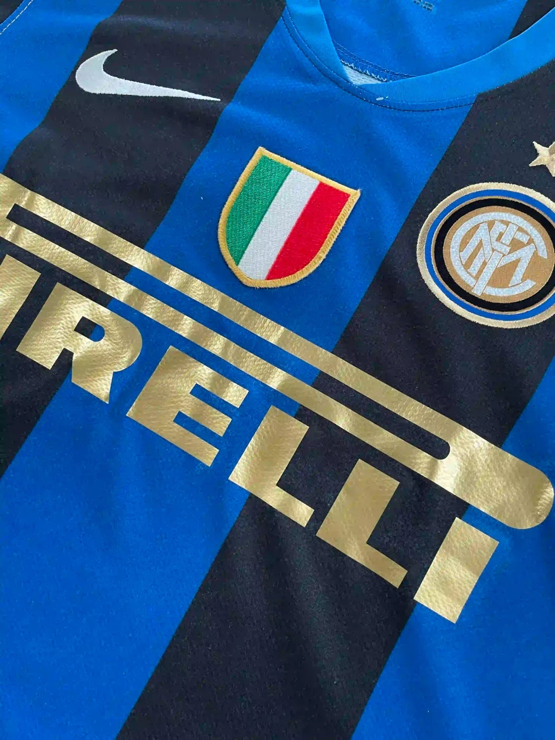 2008 Inter Milan Nike football shirt - view 3 - Cult Kits