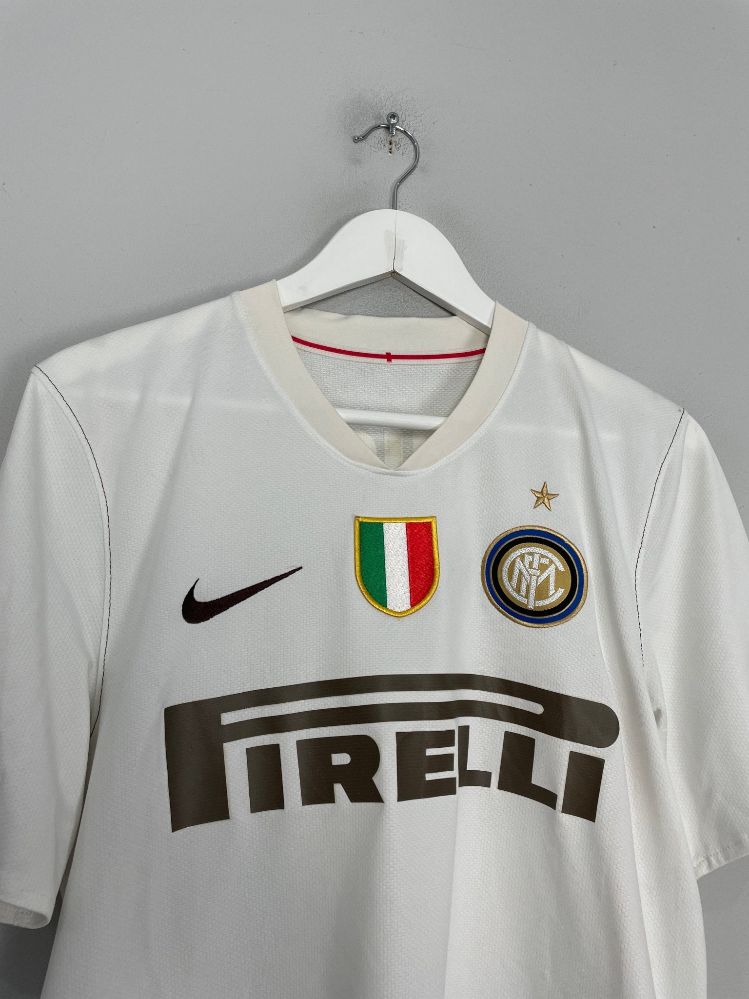 Shop 2008/09 INTER MILAN IBRAHIMOVIC #8 AWAY SHIRT (M) NIKE, classic football shirts, vintage football shirts & retro soccer jerseys at Cult Kits