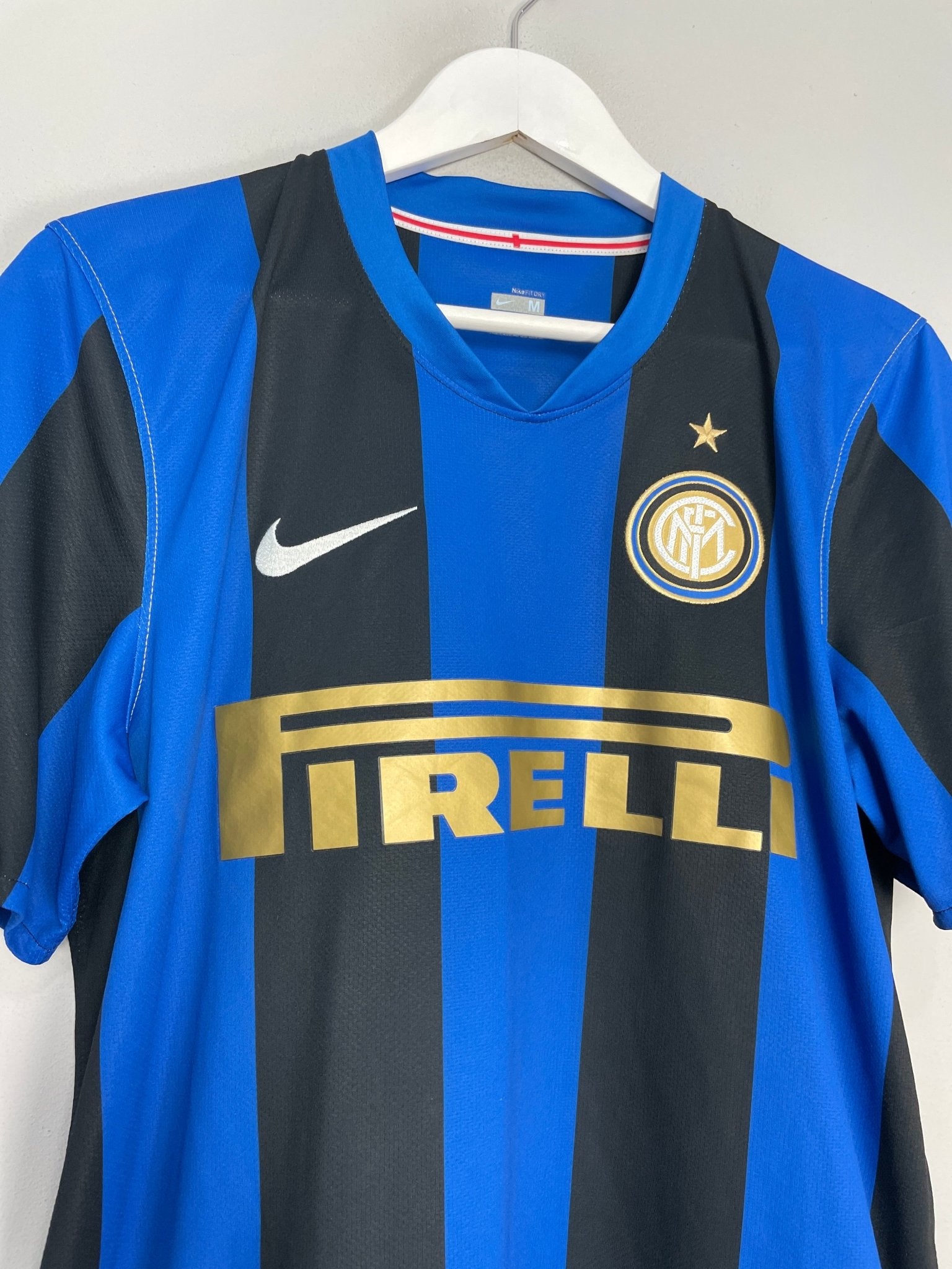 Shop 2008/09 INTER MILAN IBRAHIMOVIC #8 HOME SHIRT (M) NIKE, classic football shirts, vintage football shirts & retro soccer jerseys at Cult Kits