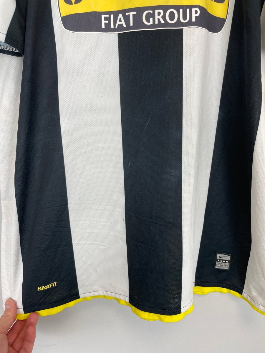 2008/09 JUVENTUS HOME SHIRT (XL) NIKE - Cult Kits - XL - Buy Vintage Football Shirts, Authentic Retro Football Shirts For Sale, Classic Football Shirts & Soccer Jersey