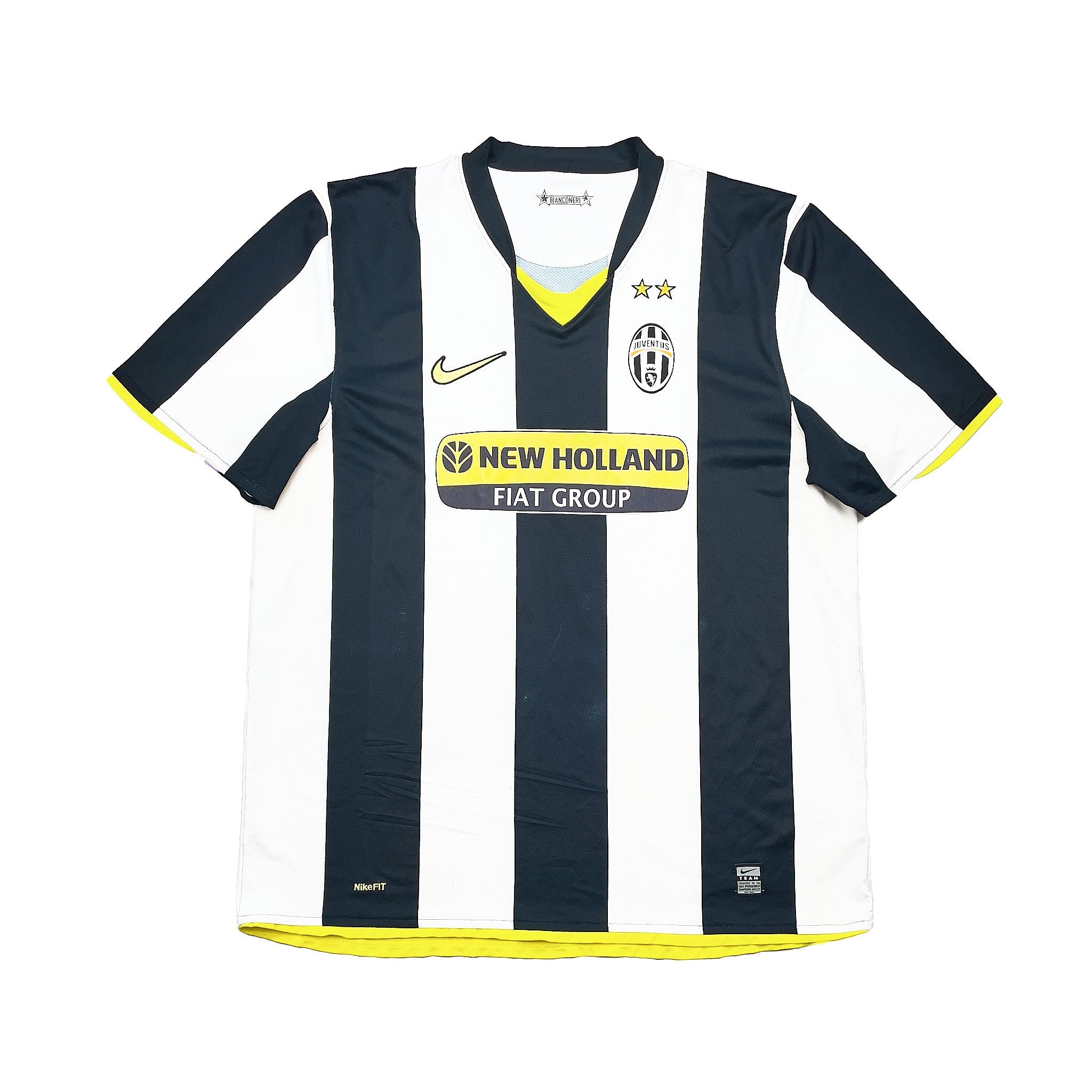 Buy 2008/09 Juventus Home Shirt (XL) Nike ~ Free worldwide shipping ~ Authentic Vintage Football Shirts from Cult Kits