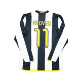 Buy 2008/09 Juventus Nedved 11 L/S Home Shirt (M) Nike ~ Free worldwide shipping ~ Authentic Vintage Football Shirts from Cult Kits