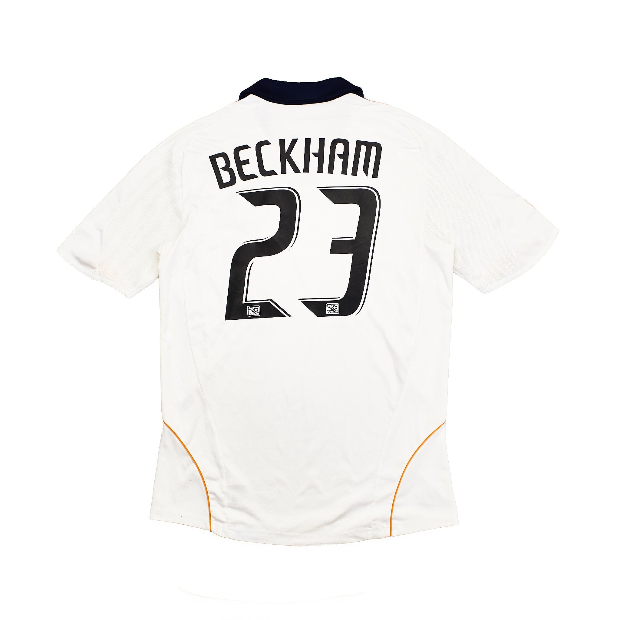 Buy 2008/09 LA Galaxy Beckham 23 Home Shirt (M) Adidas ~ Free worldwide shipping ~ Authentic Vintage Football Shirts from Cult Kits