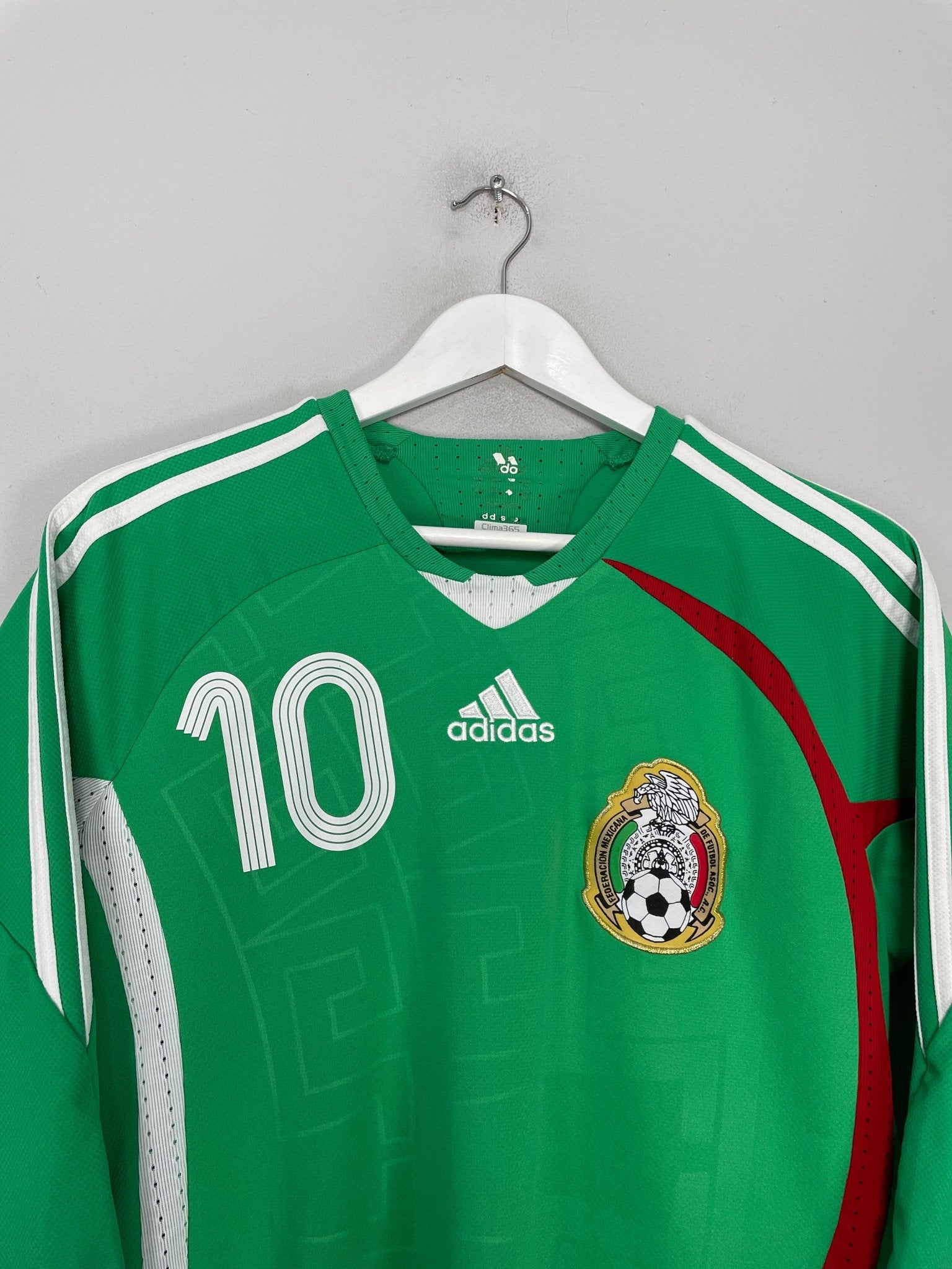 Shop 2008/09 MEXICO DOS SANTOS #10 HOME SHIRT (M) ADIDAS, classic football shirts, vintage football shirts & retro soccer jerseys at Cult Kits