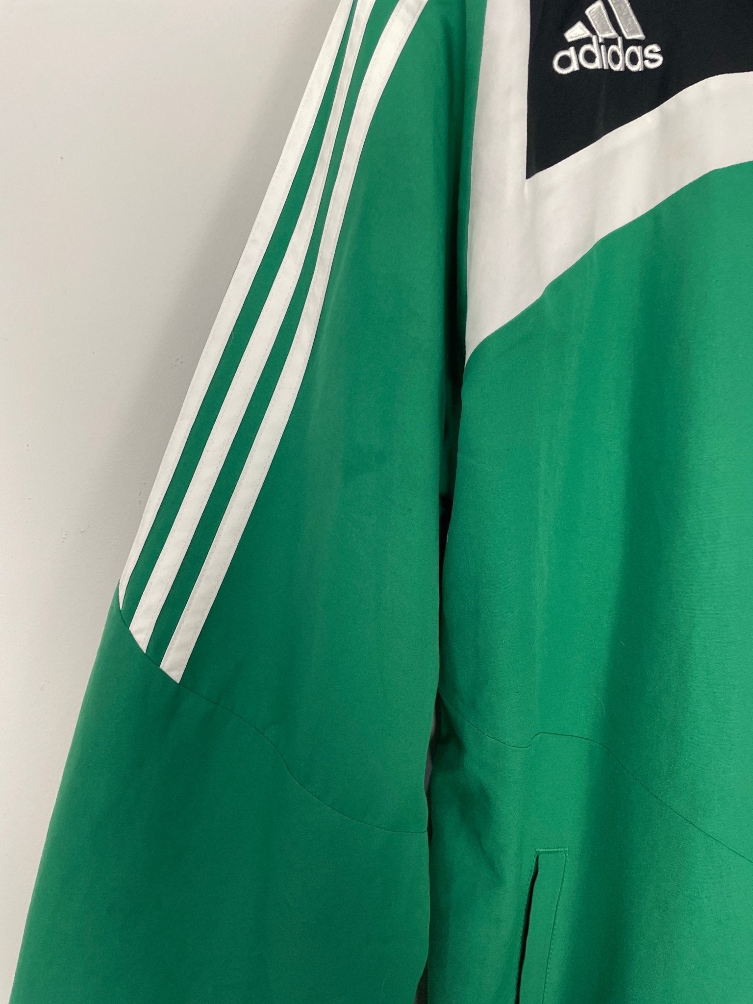 Shop 2008/09 MEXICO TRACK JACKET (M) ADIDAS, classic football shirts, vintage football shirts & retro soccer jerseys at Cult Kits