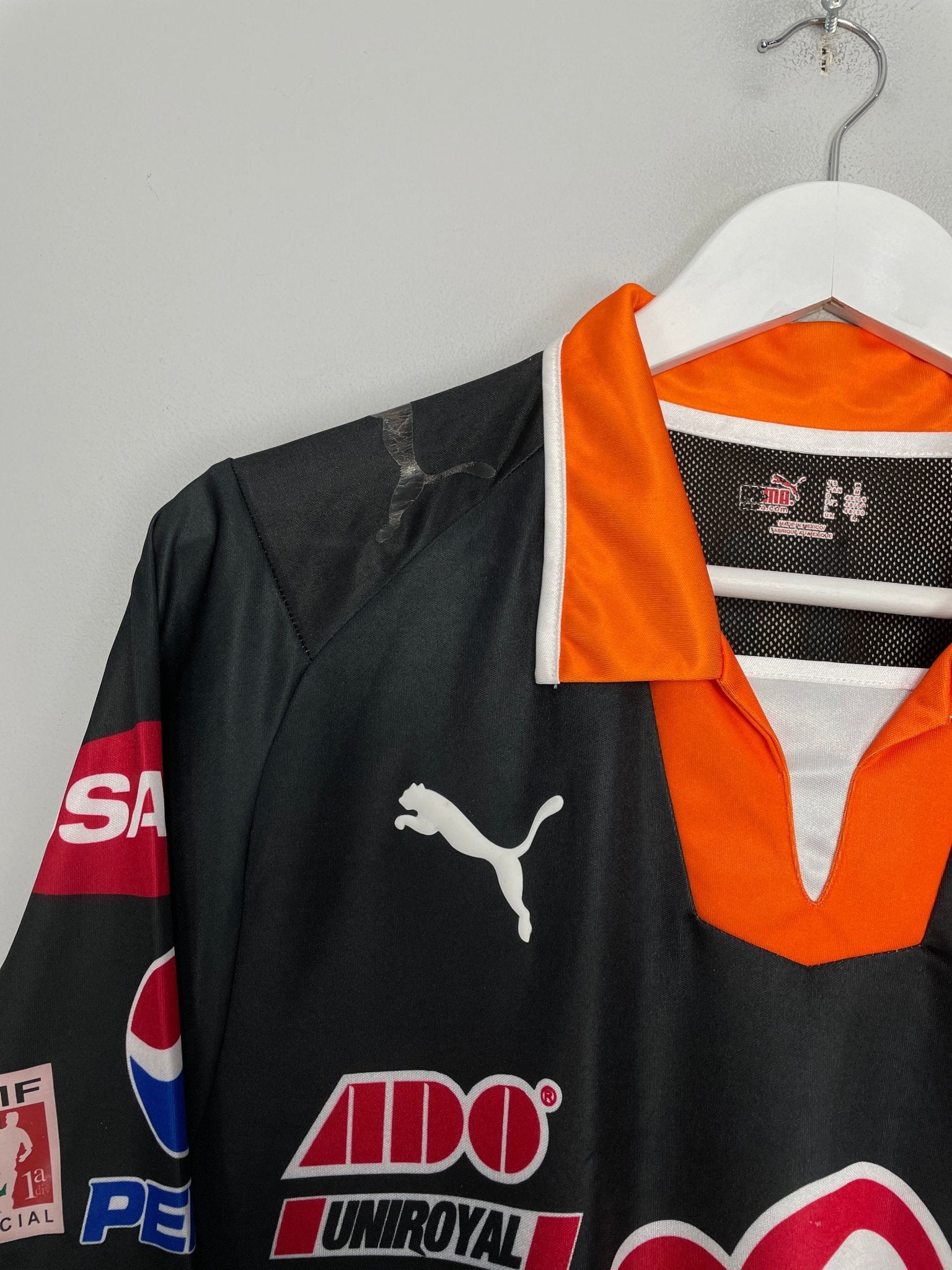 Shop 2008/09 PACHUCA #19 L/S AWAY SHIRT (M) PUMA, classic football shirts, vintage football shirts & retro soccer jerseys at Cult Kits
