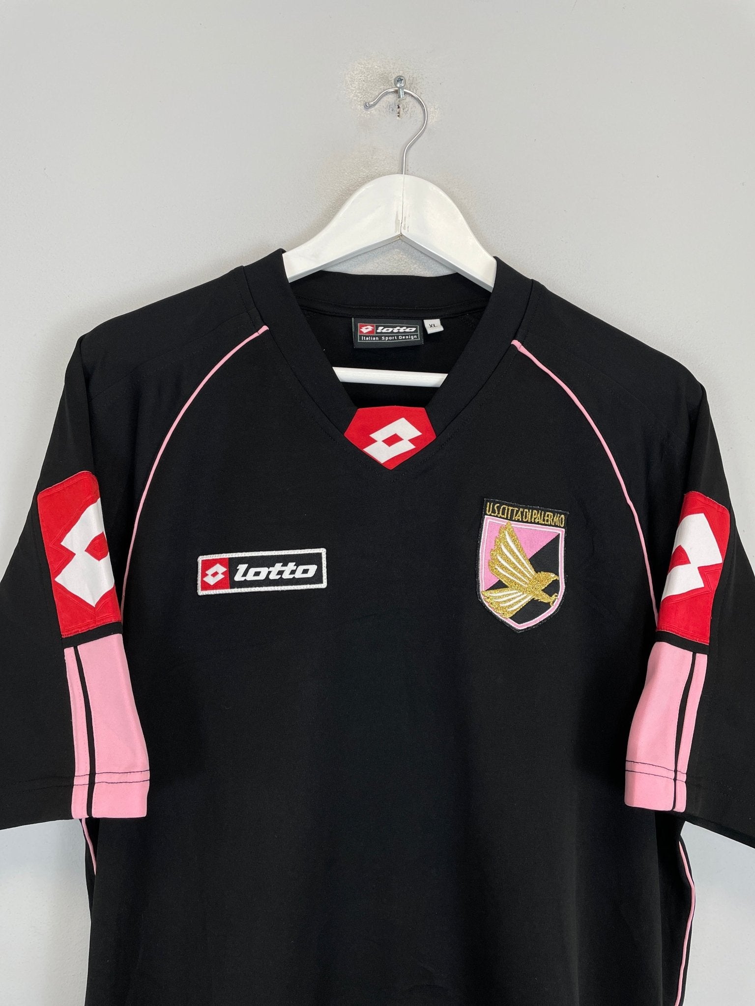 Shop 2008/09 PALERMO TRAINING SHIRT (XL) LOTTO, classic football shirts, vintage football shirts & retro soccer jerseys at Cult Kits