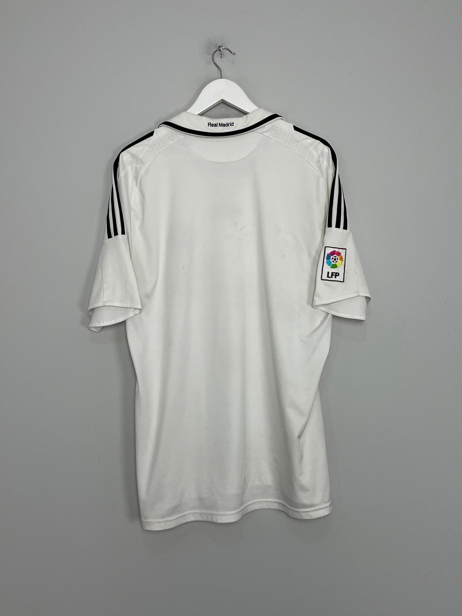 Shop 2008/09 REAL MADRID HOME SHIRT (XL) ADIDAS, classic football shirts, vintage football shirts & retro soccer jerseys at Cult Kits