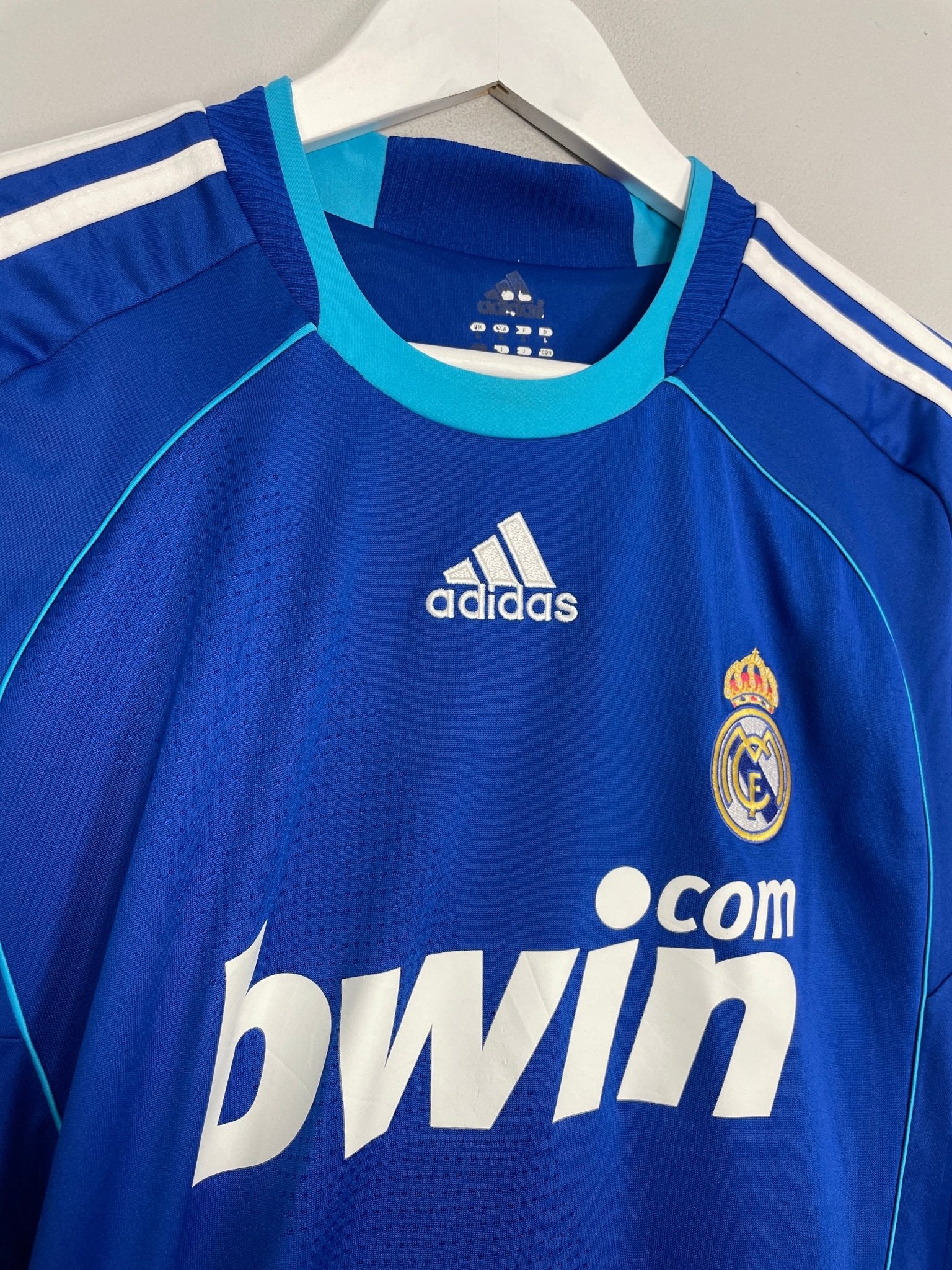 Shop 2008/09 REAL MADRID RAUL #7 AWAY SHIRT (L) ADIDAS, classic football shirts, vintage football shirts & retro soccer jerseys at Cult Kits