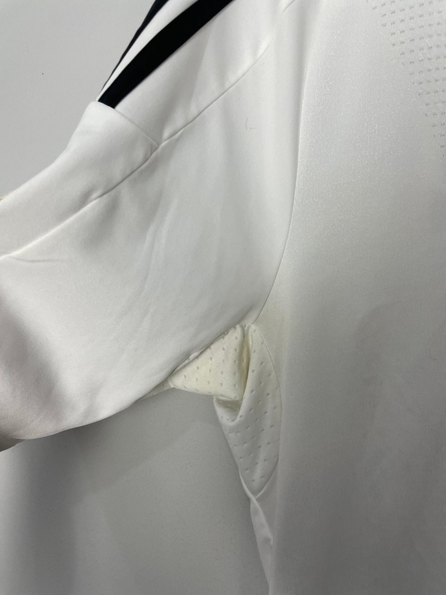 Shop 2008/09 REAL MADRID RAUL #7 C/L HOME SHIRT (L) ADIDAS, classic football shirts, vintage football shirts & retro soccer jerseys at Cult Kits