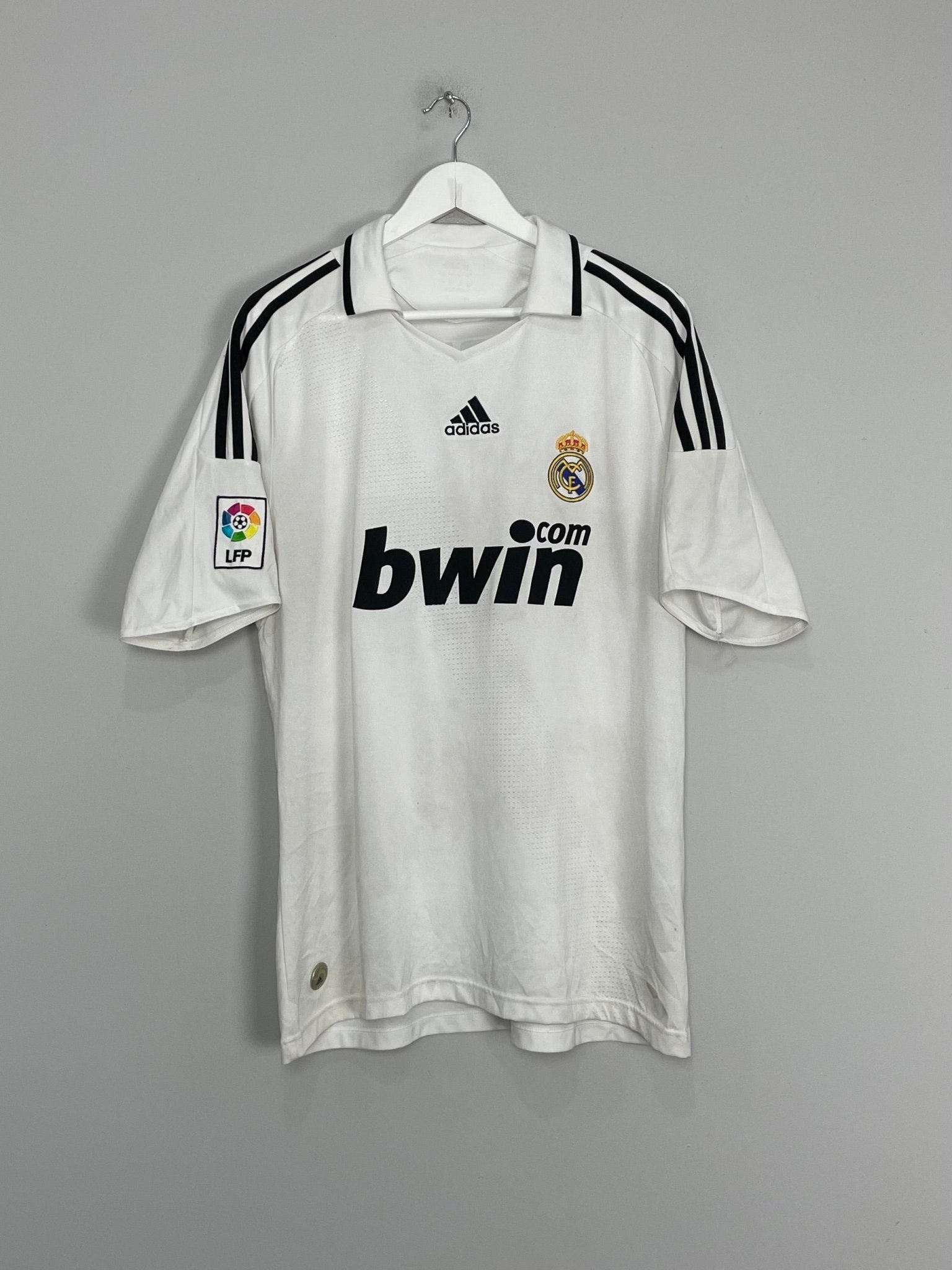 Shop 2008/09 REAL MADRID RAUL #7 HOME SHIRT (L) ADIDAS, classic football shirts, vintage football shirts & retro soccer jerseys at Cult Kits