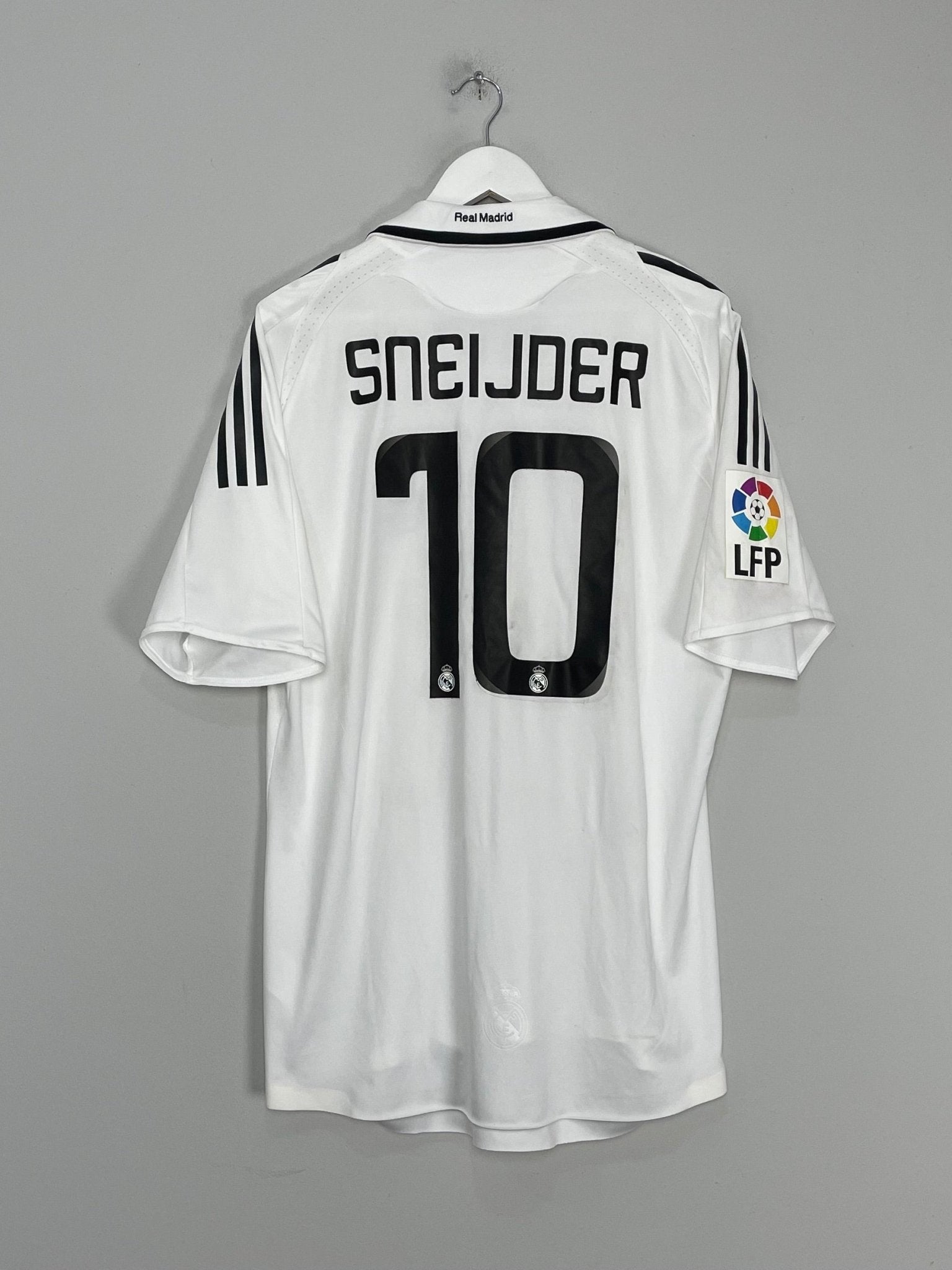 Shop 2008/09 REAL MADRID SNEIJDER #10 *PLAYER ISSUE* HOME SHIRT (XL) ADIDAS, classic football shirts, vintage football shirts & retro soccer jerseys at Cult Kits