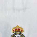 Buy 2008/09 Real Madrid V.Nistelrooy 17 Home Shirt (XXL) Adidas ~ Free worldwide shipping ~ Authentic Vintage Football Shirts from Cult Kits