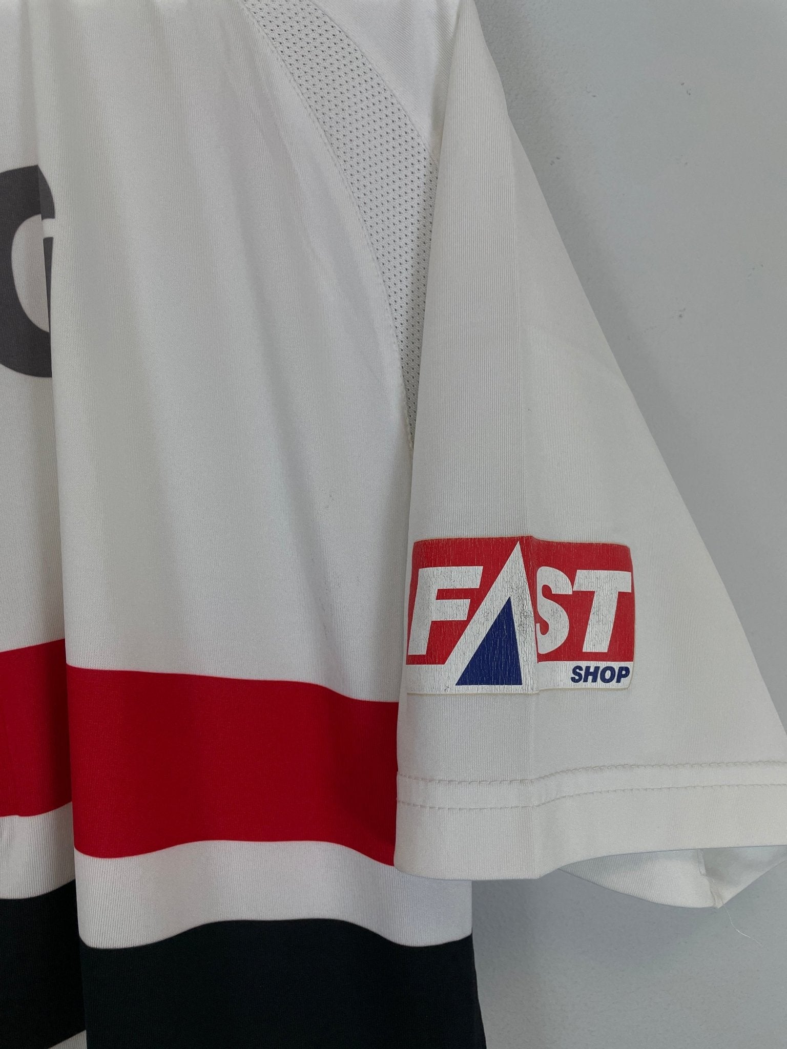 Shop 2008/09 SAO PAULO ADRIANO #10 HOME SHIRT (M) REEBOK, classic football shirts, vintage football shirts & retro soccer jerseys at Cult Kits