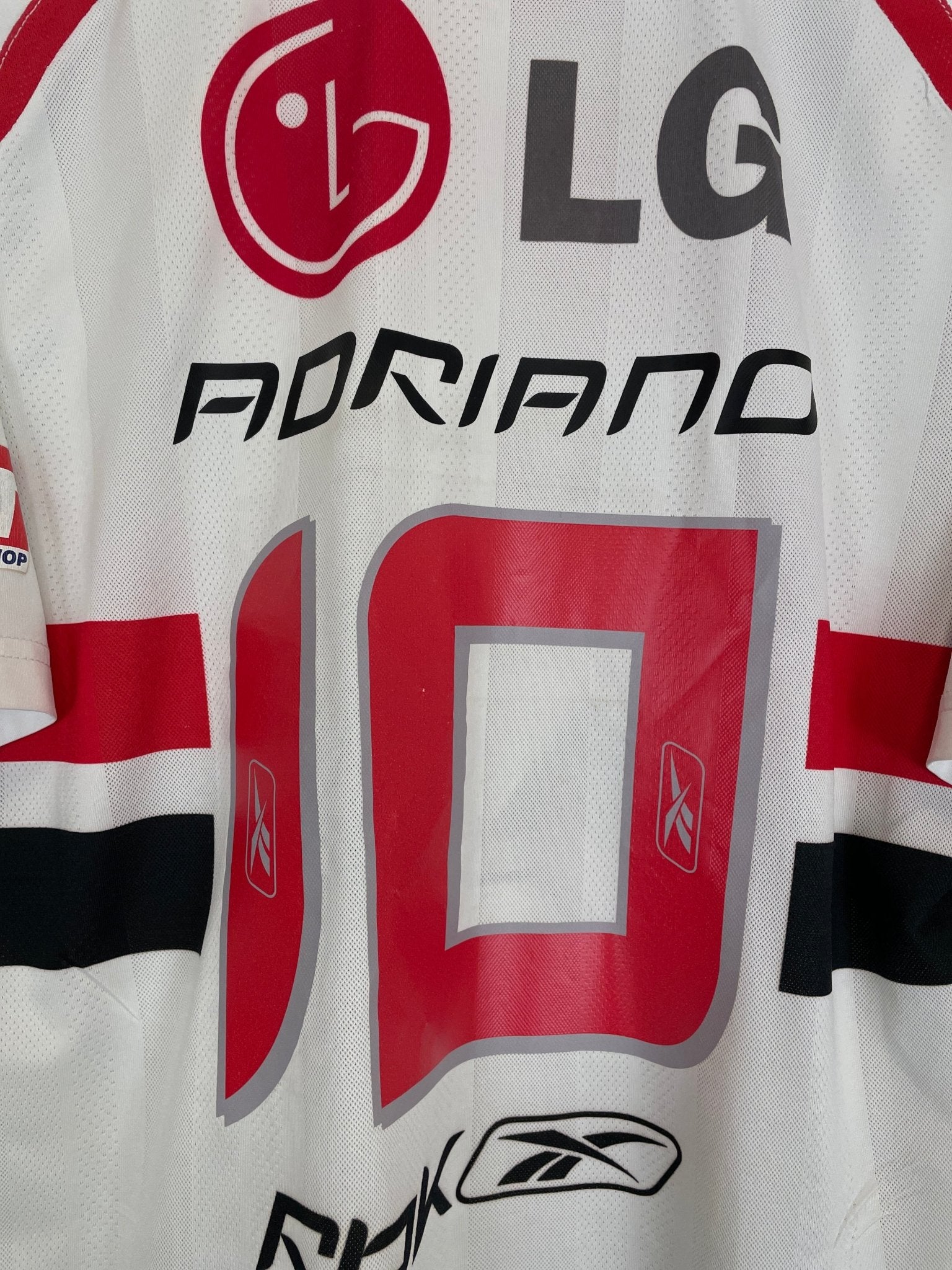 Shop 2008/09 SAO PAULO ADRIANO #10 HOME SHIRT (M) REEBOK, classic football shirts, vintage football shirts & retro soccer jerseys at Cult Kits
