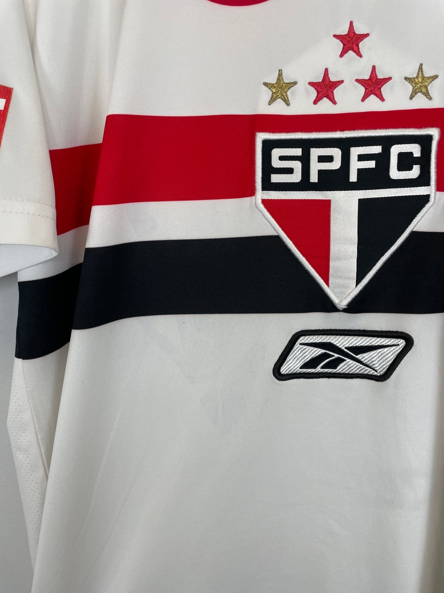 Shop 2008/09 SAO PAULO ADRIANO #10 HOME SHIRT (M) REEBOK, classic football shirts, vintage football shirts & retro soccer jerseys at Cult Kits