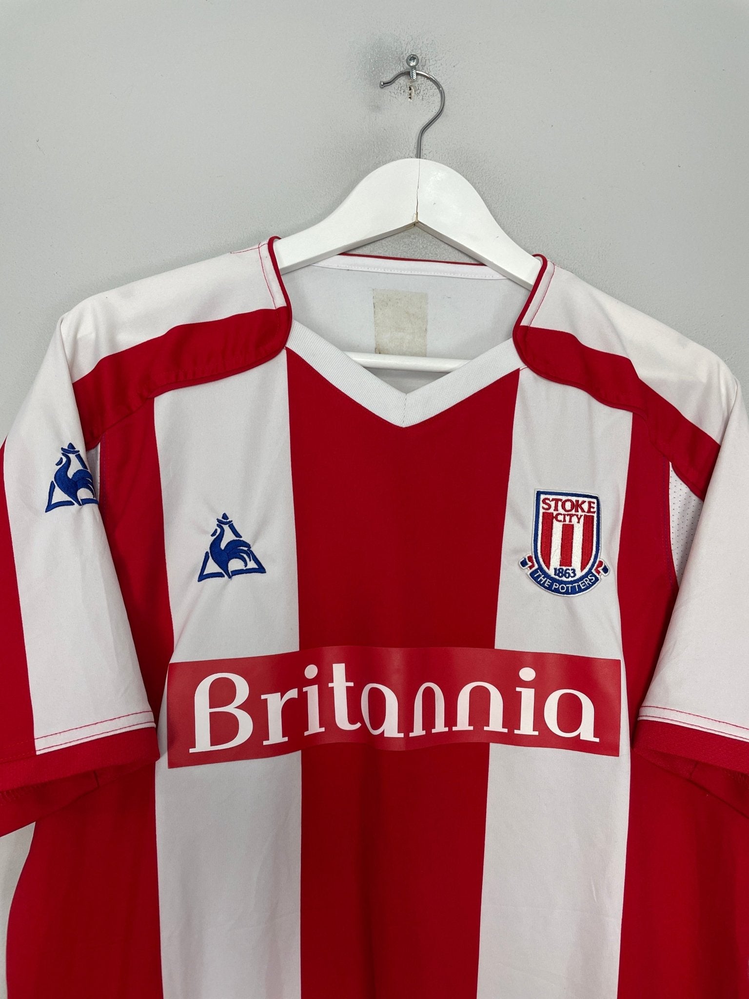 Shop 2008/09 STOKE CITY DELAP #24 HOME SHIRT (L) LE COQ, classic football shirts, vintage football shirts & retro soccer jerseys at Cult Kits