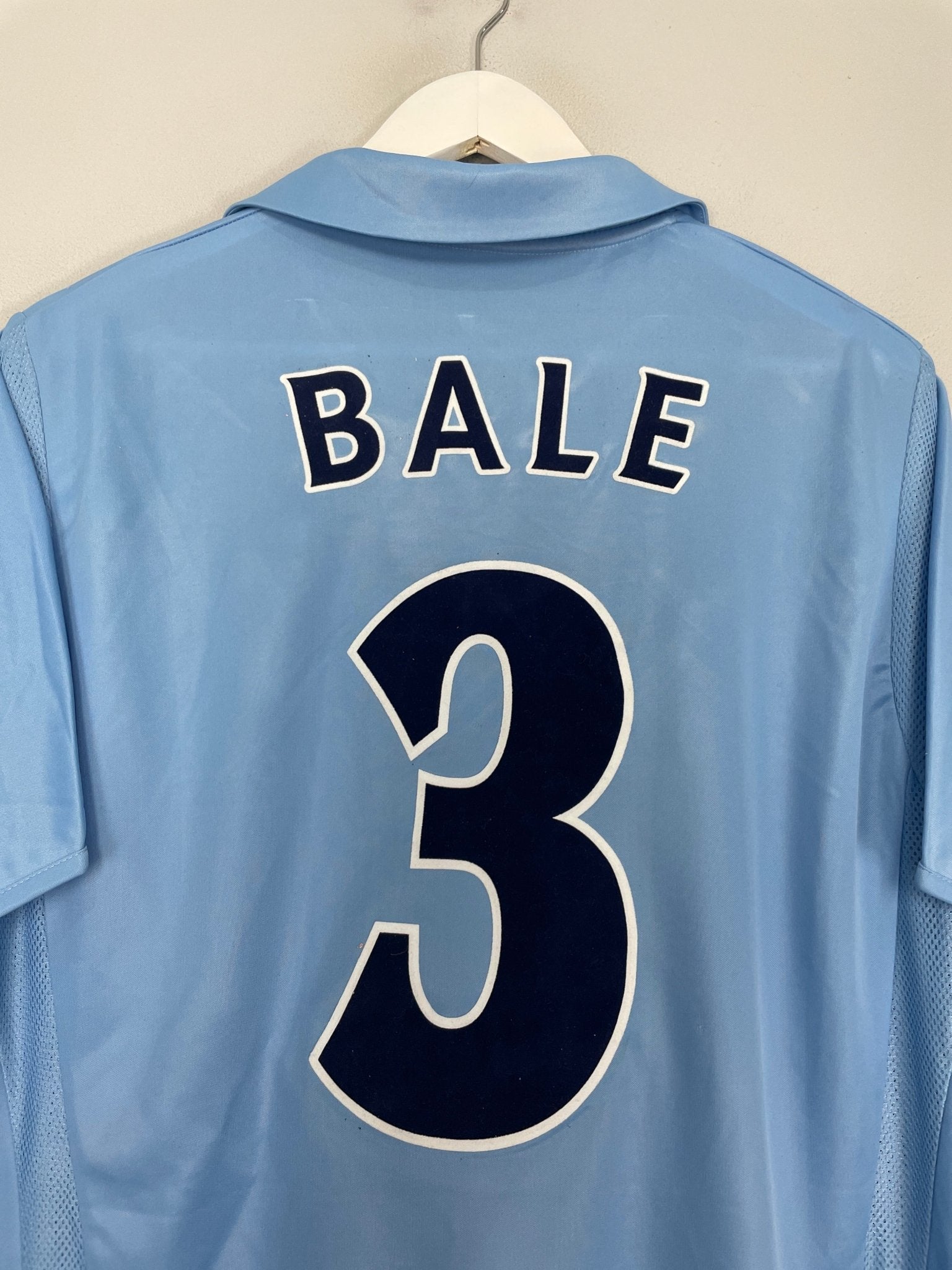 Shop 2008/09 TOTTENHAM BALE #3 AWAY SHIRT (L) PUMA, classic football shirts, vintage football shirts & retro soccer jerseys at Cult Kits
